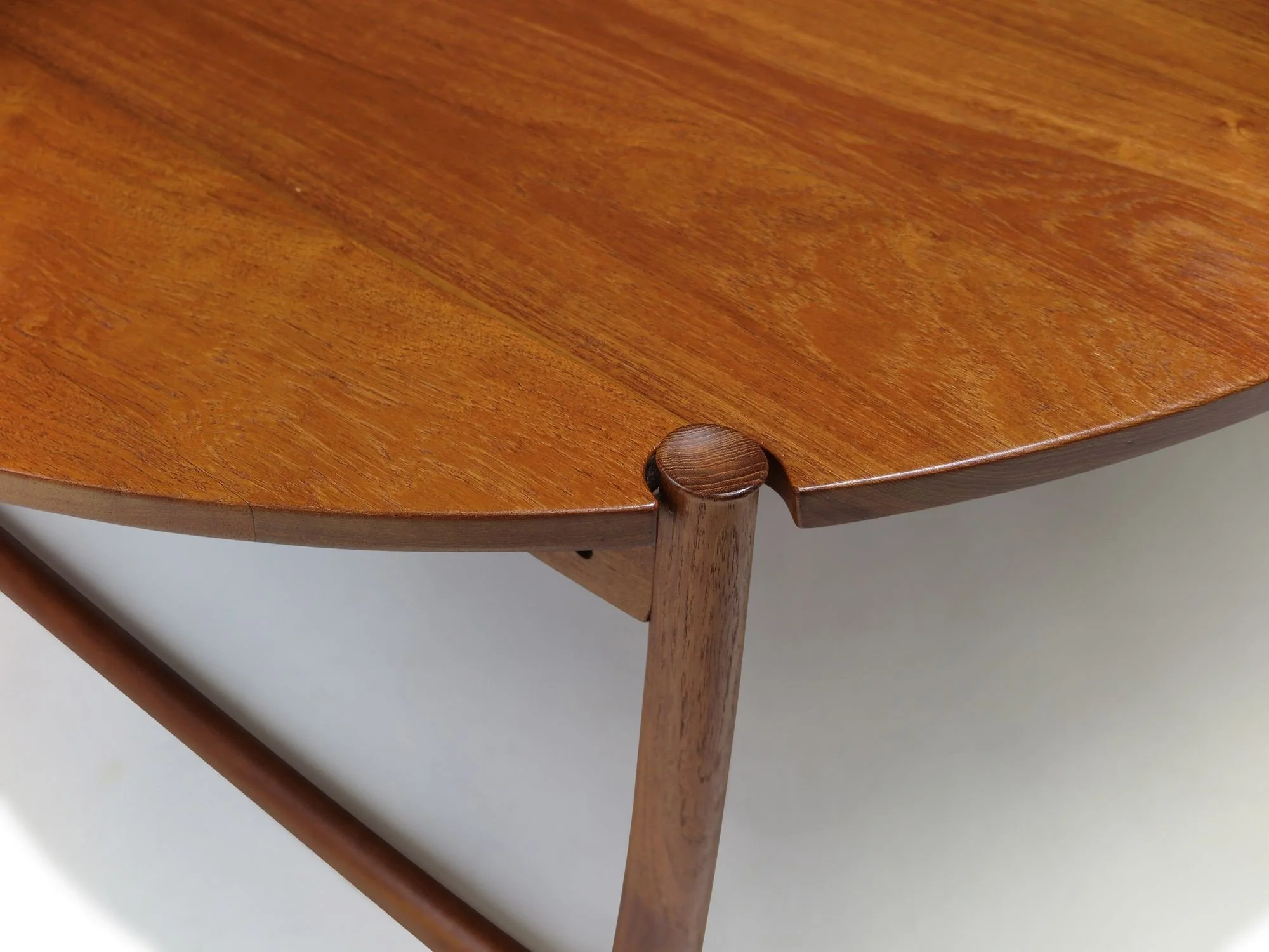2_teak_Coffee_Table-4.jpeg