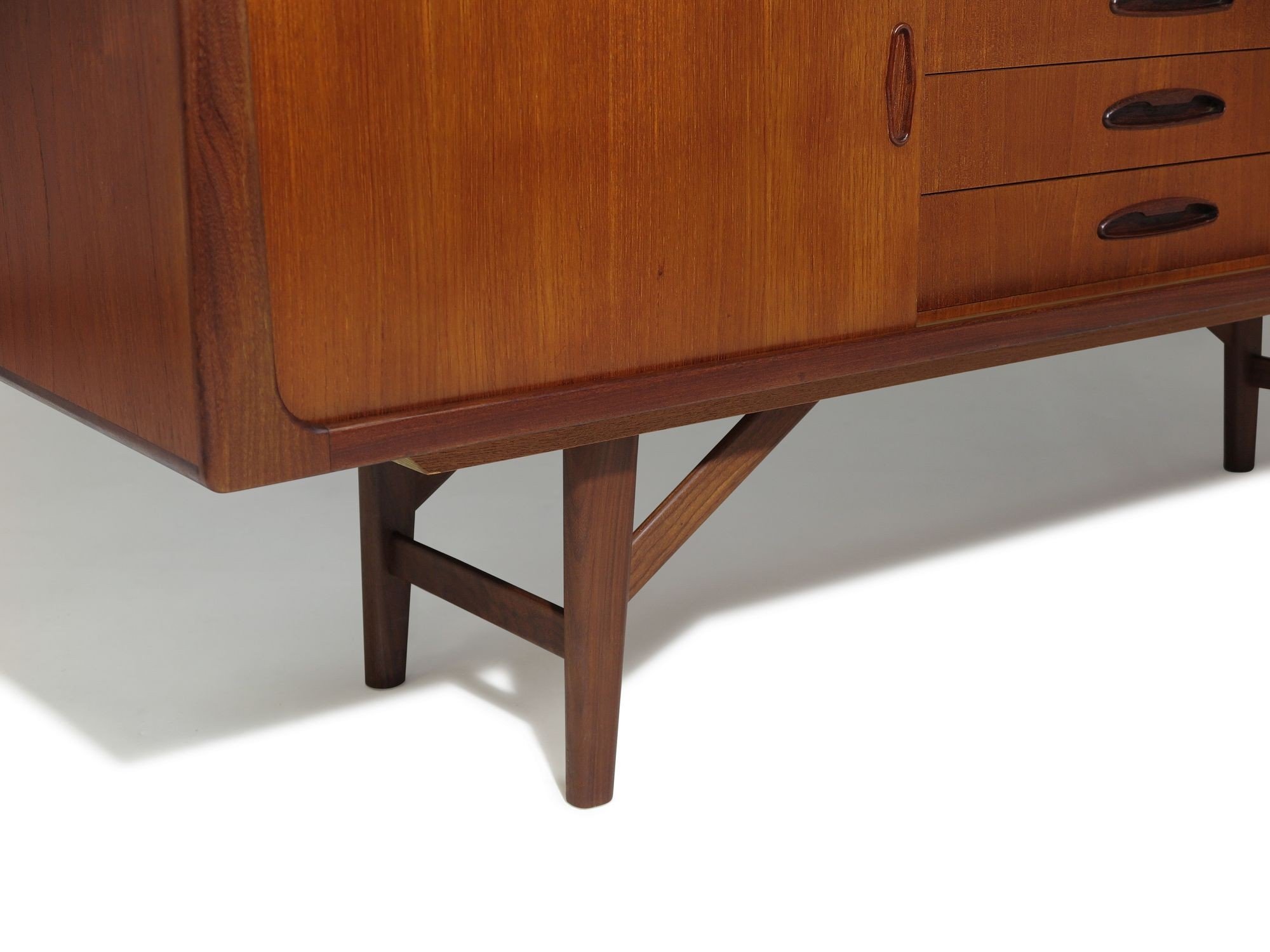 7_teak_credenza_2-8.jpeg