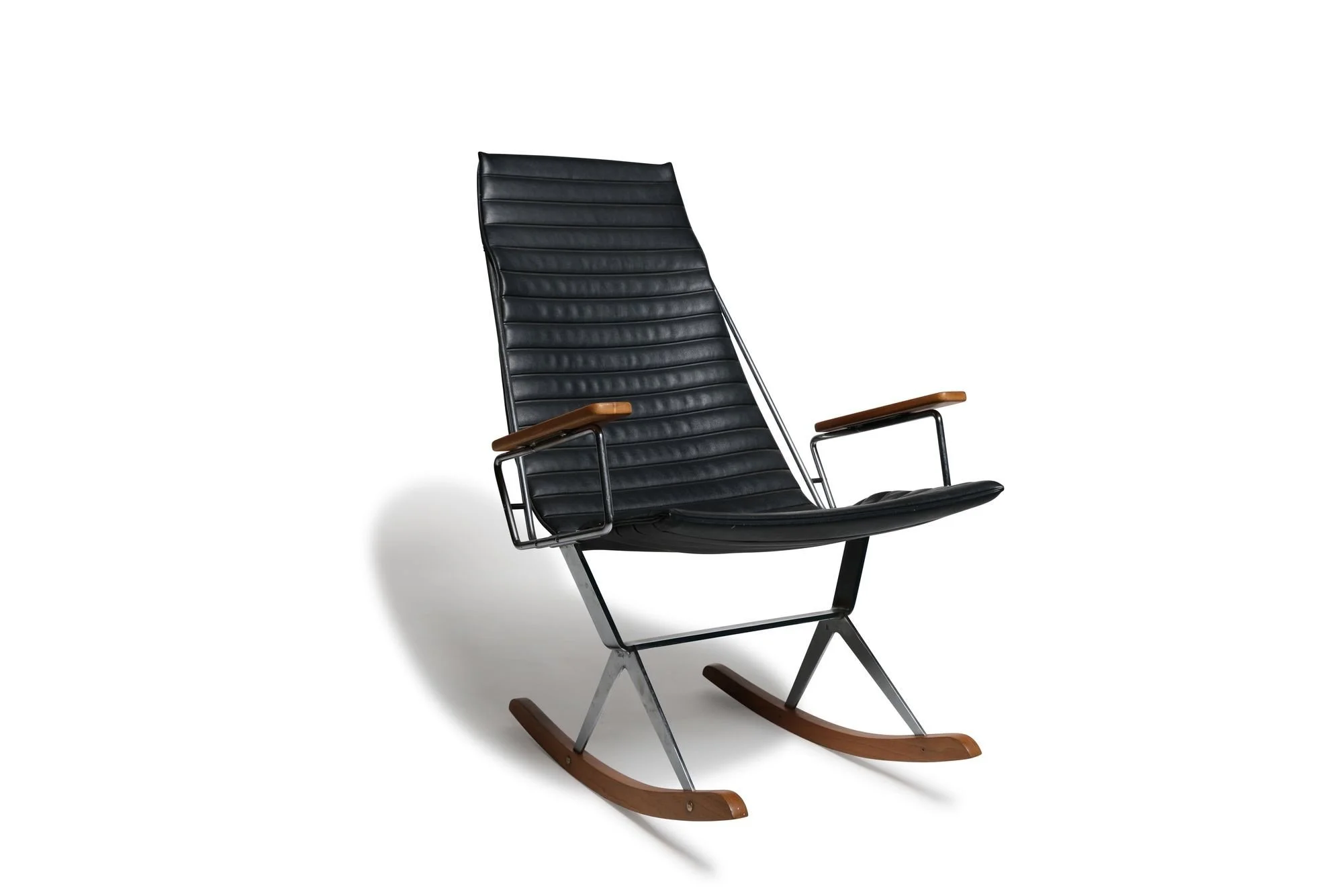 0_Black_leather_Rocking_Chair-3.jpeg
