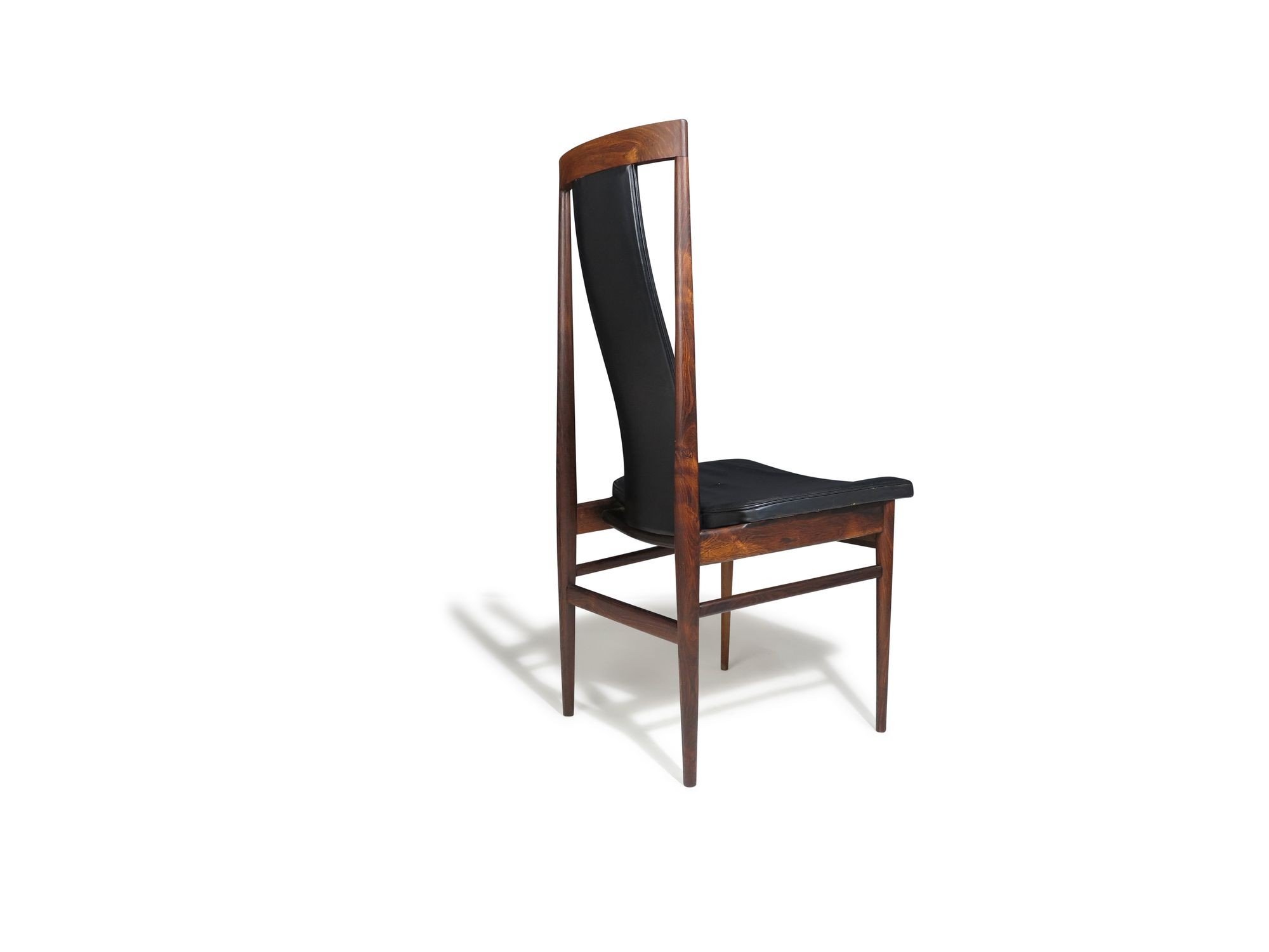 4_hihgback_dining_chairs-3.jpeg