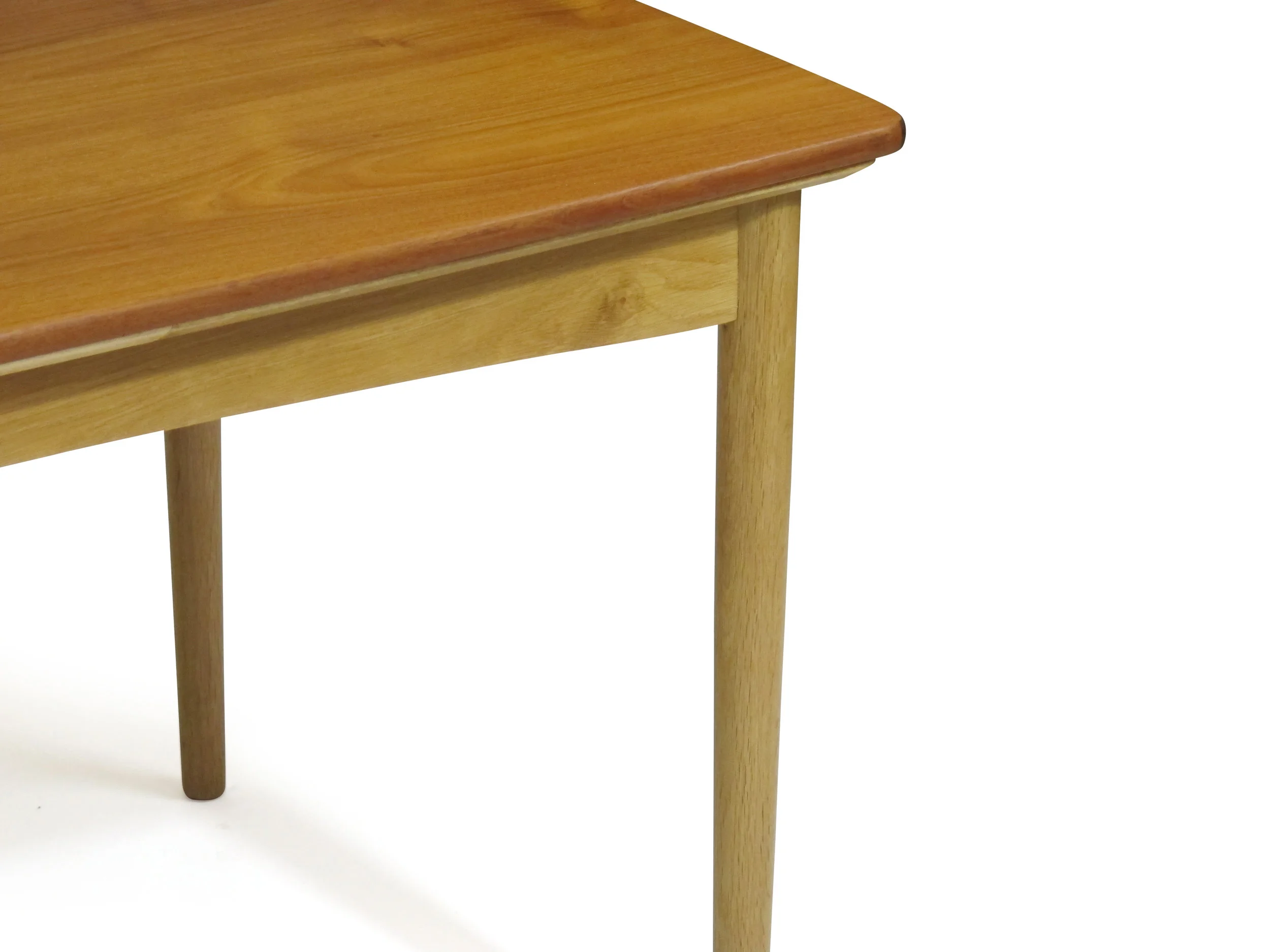 Mid-century Danish Teak Dining Table with Oak Legs 4