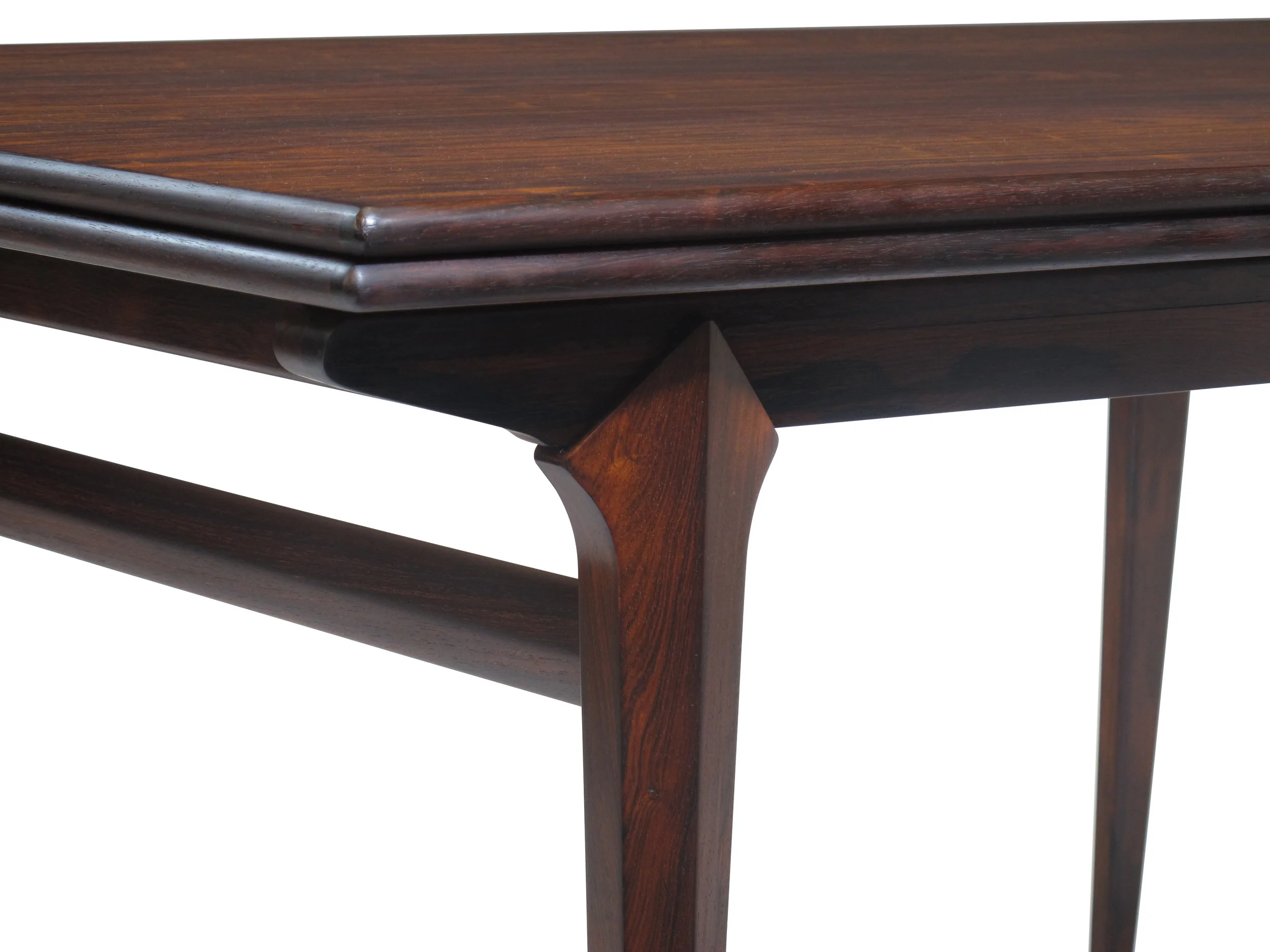 Johannes Andersen Danish Rosewood Dining Table with Draw Leaves 5