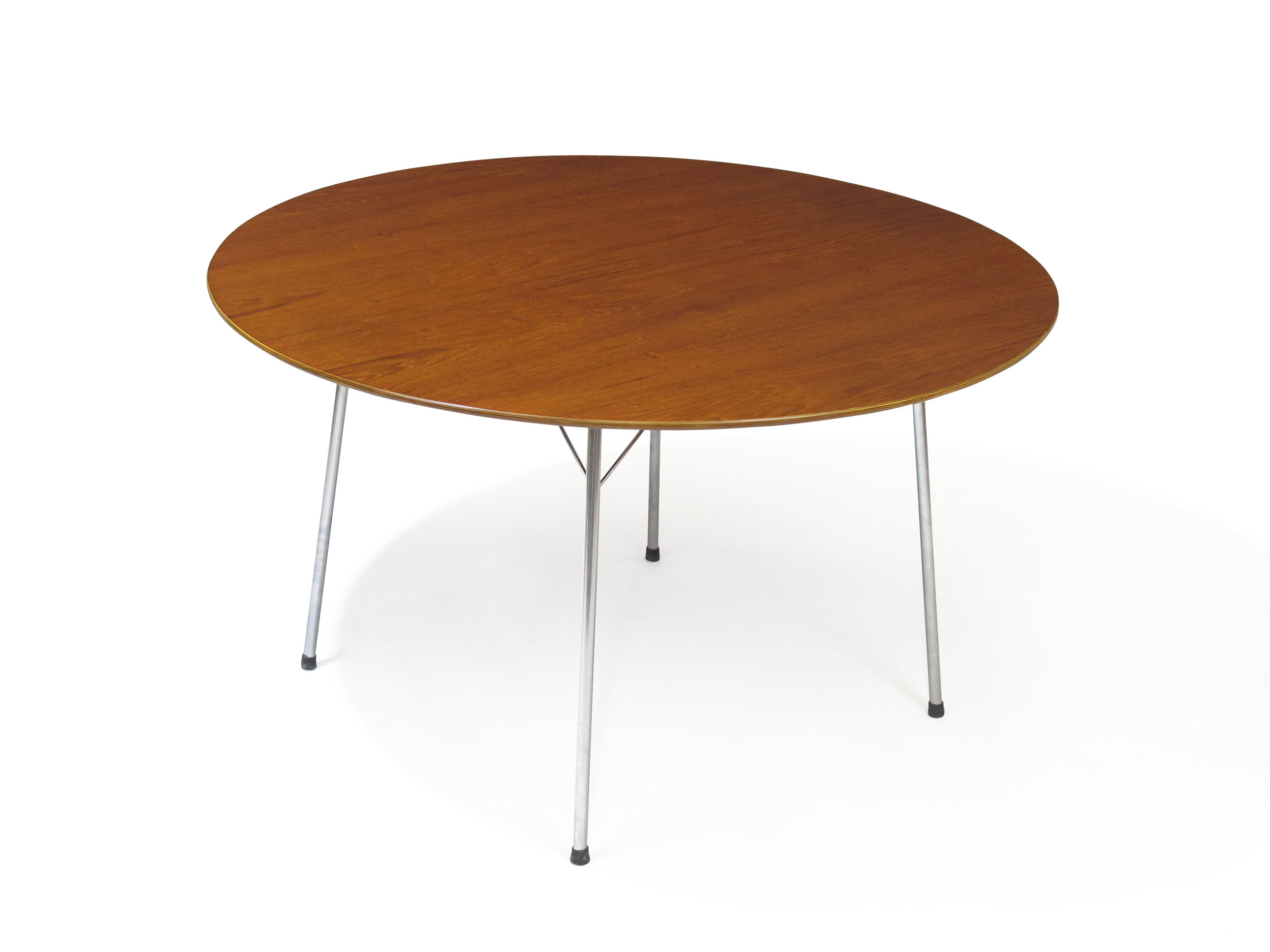 Arne Jacobsen Round Teak Table