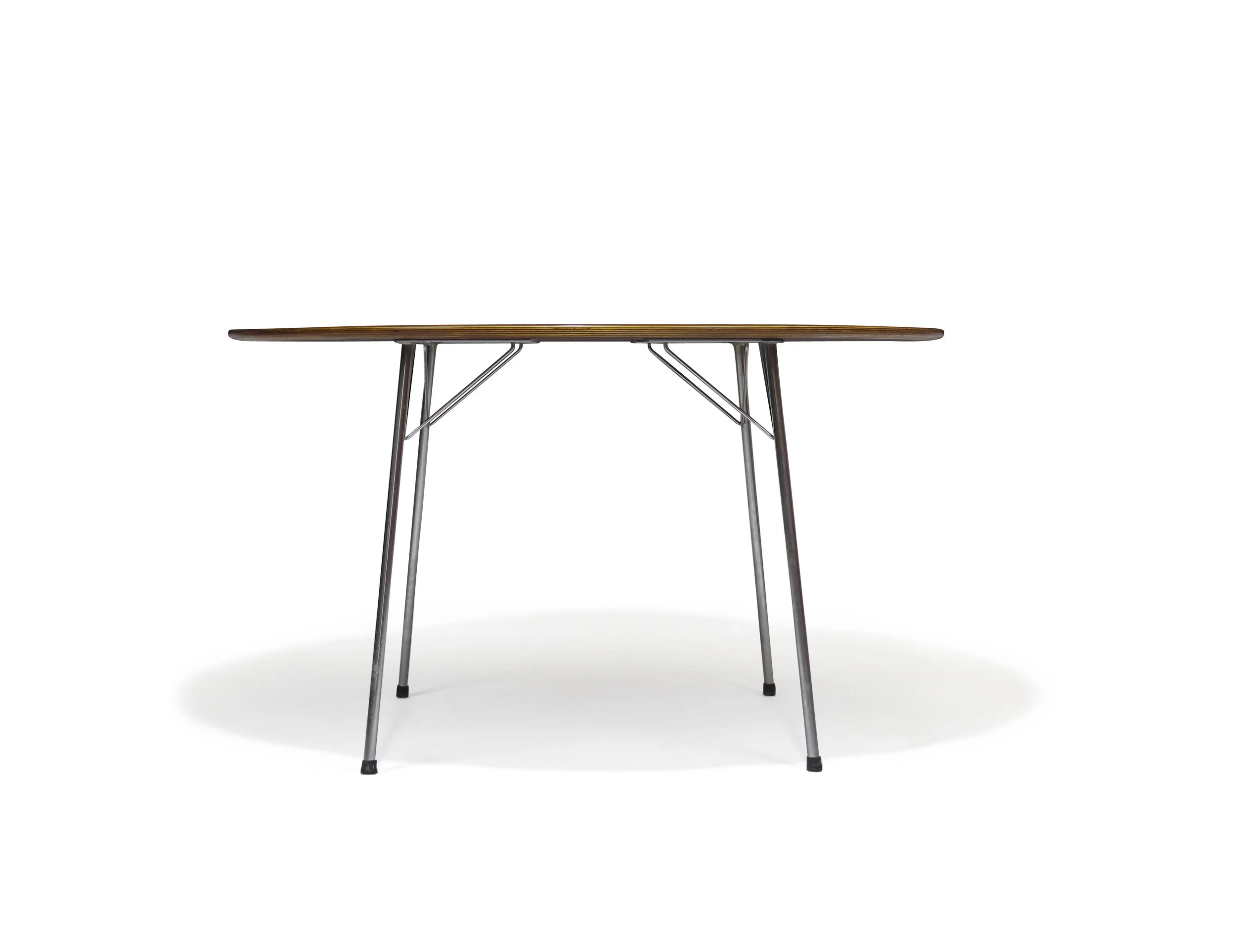 Arne Jacobsen Round Teak Table 3
