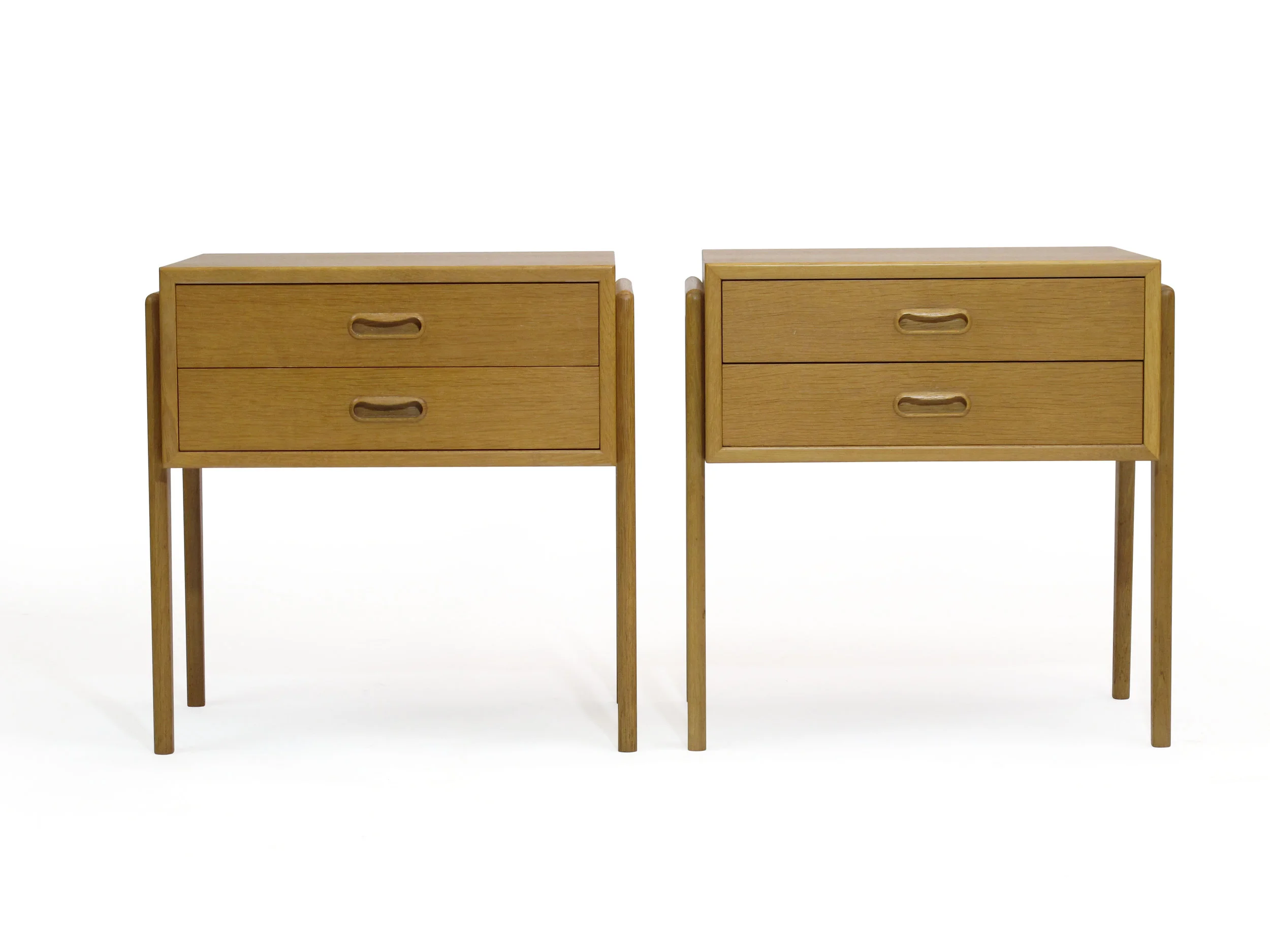 Johannnes Andersen Style Bedside / Sofa Tables 8
