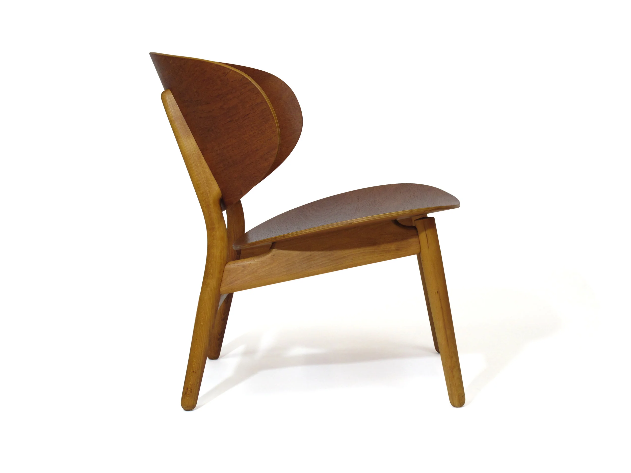Early Hans Wegner Shell Chair for by Fritz Hansen 5