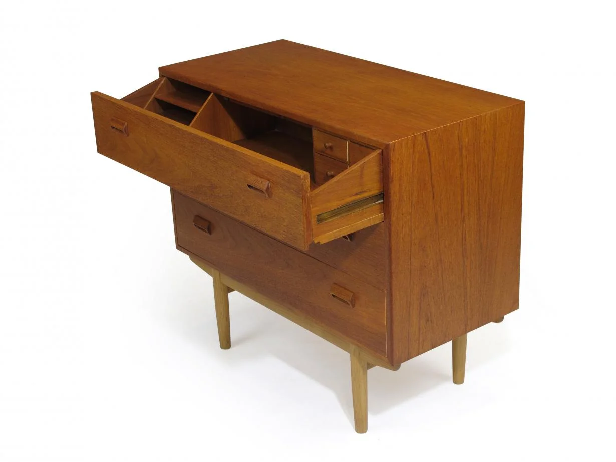 Borge Mogensen Danish Teak Dresser Vanity Desk 7