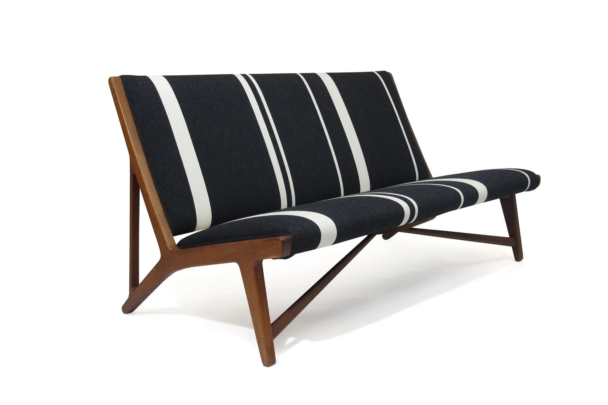 Hans Wegner 1949 Armless Sofa Bench Settee Johaness Hansen JH555 - FALLSHOW