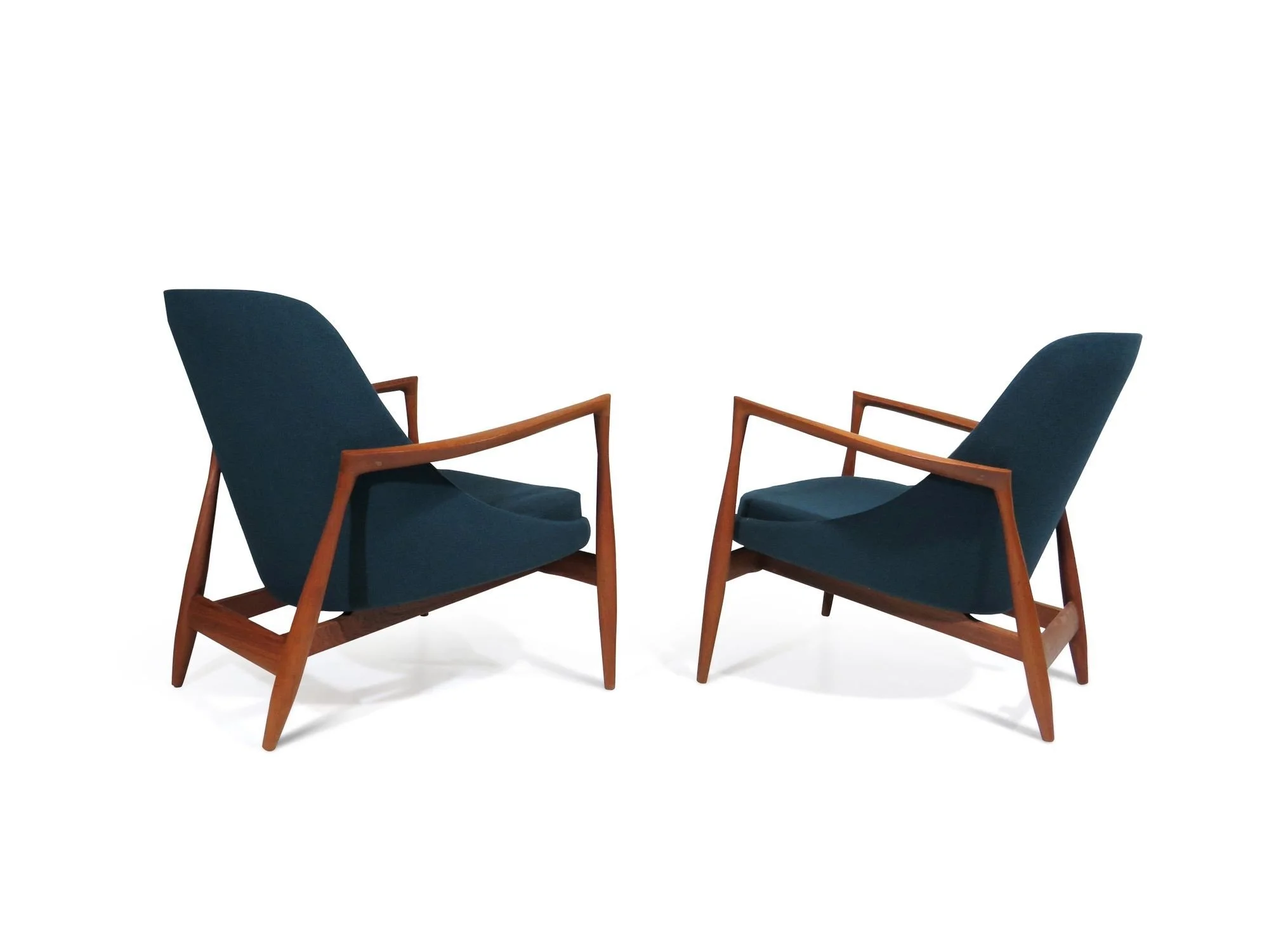 Queen] Elizabeth Lounge Chairs by IB Kofod Larsen U56 — Chris