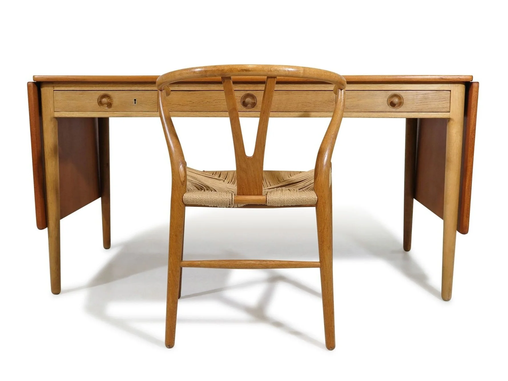0_hans_wegner_desk-13.jpeg