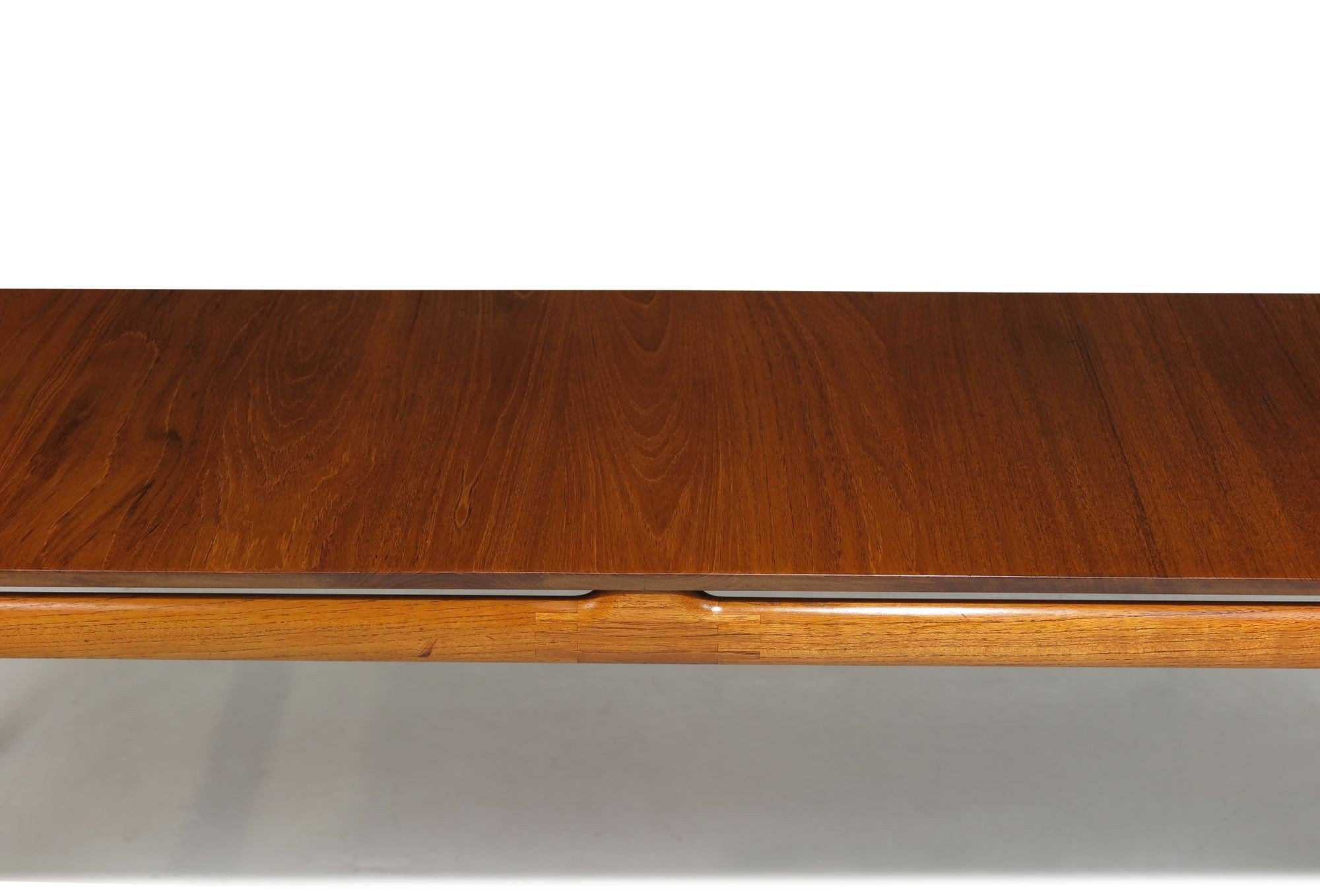 3_Teak_Coffe_table-2.jpeg