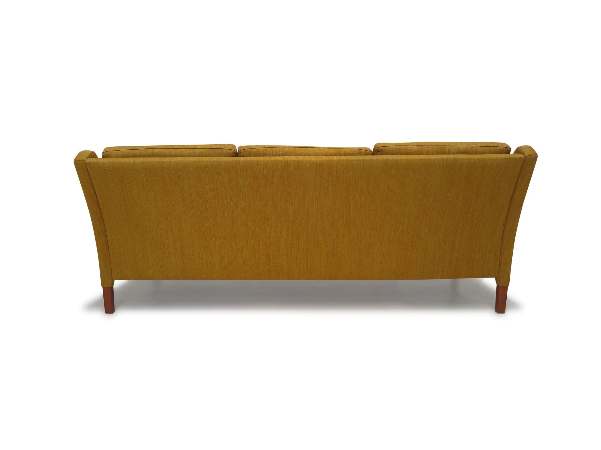 8_gold_sofa-10.jpeg