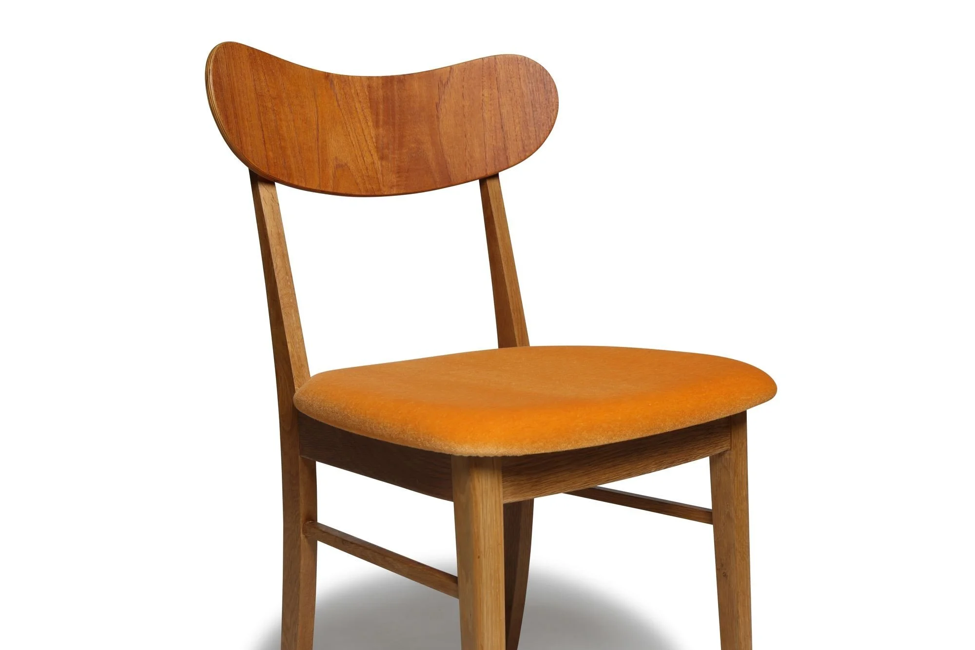 5_White_Oak_Dining_chairs-3.jpeg