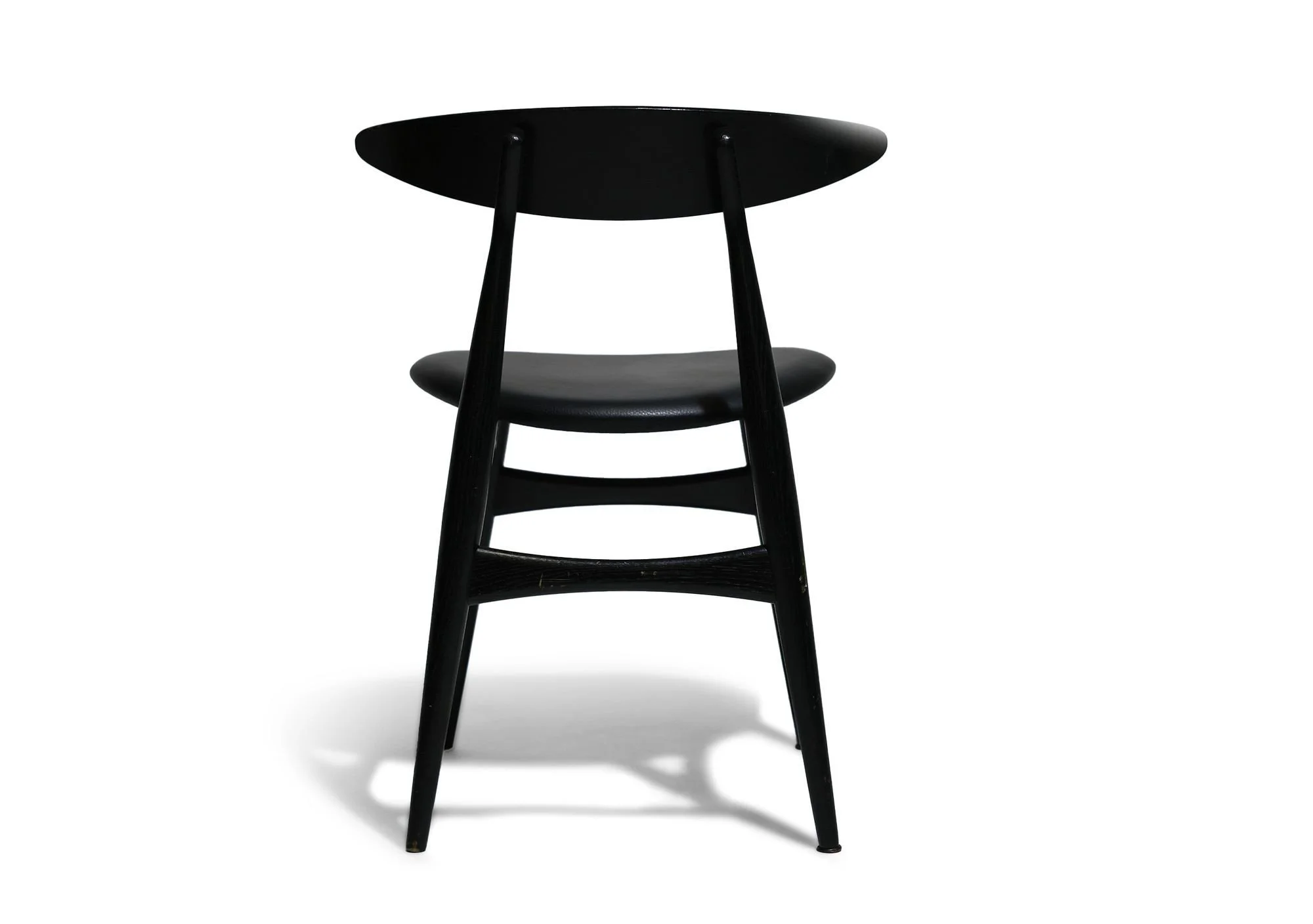 4_Black_Hans_Wegner.jpeg