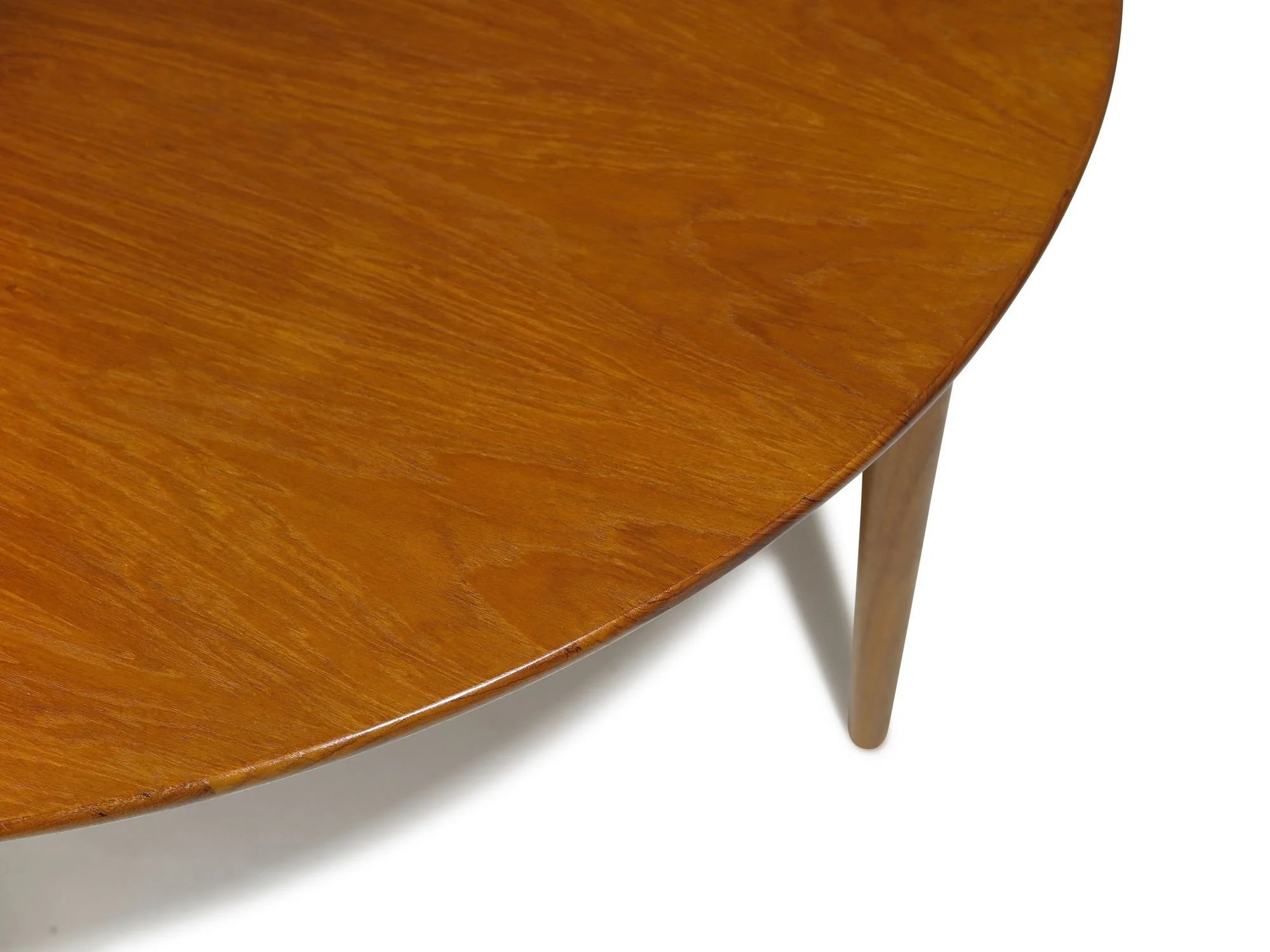 7_set_of_3_coffee_tables-3.jpeg