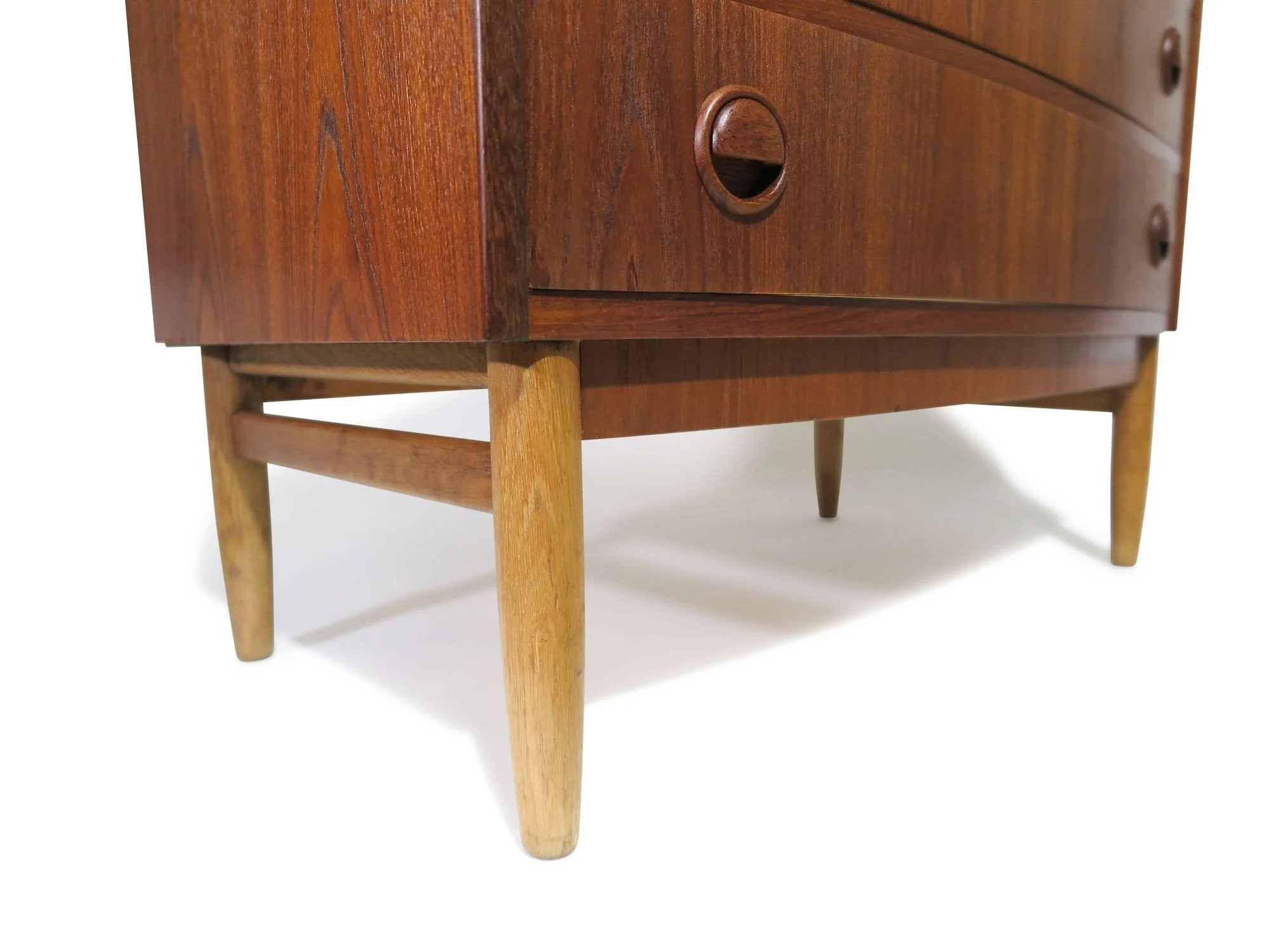 12_Teak_Dresser-12.jpeg