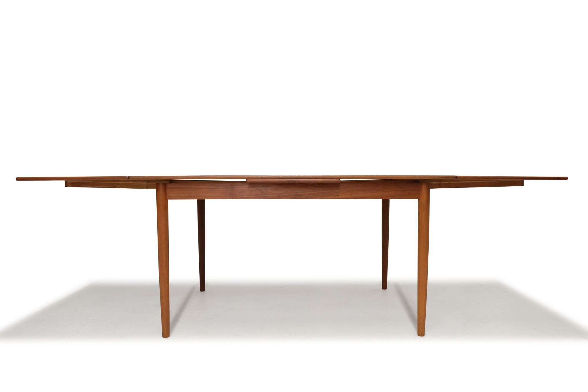 7_Teak_Dining_Table-4.jpeg