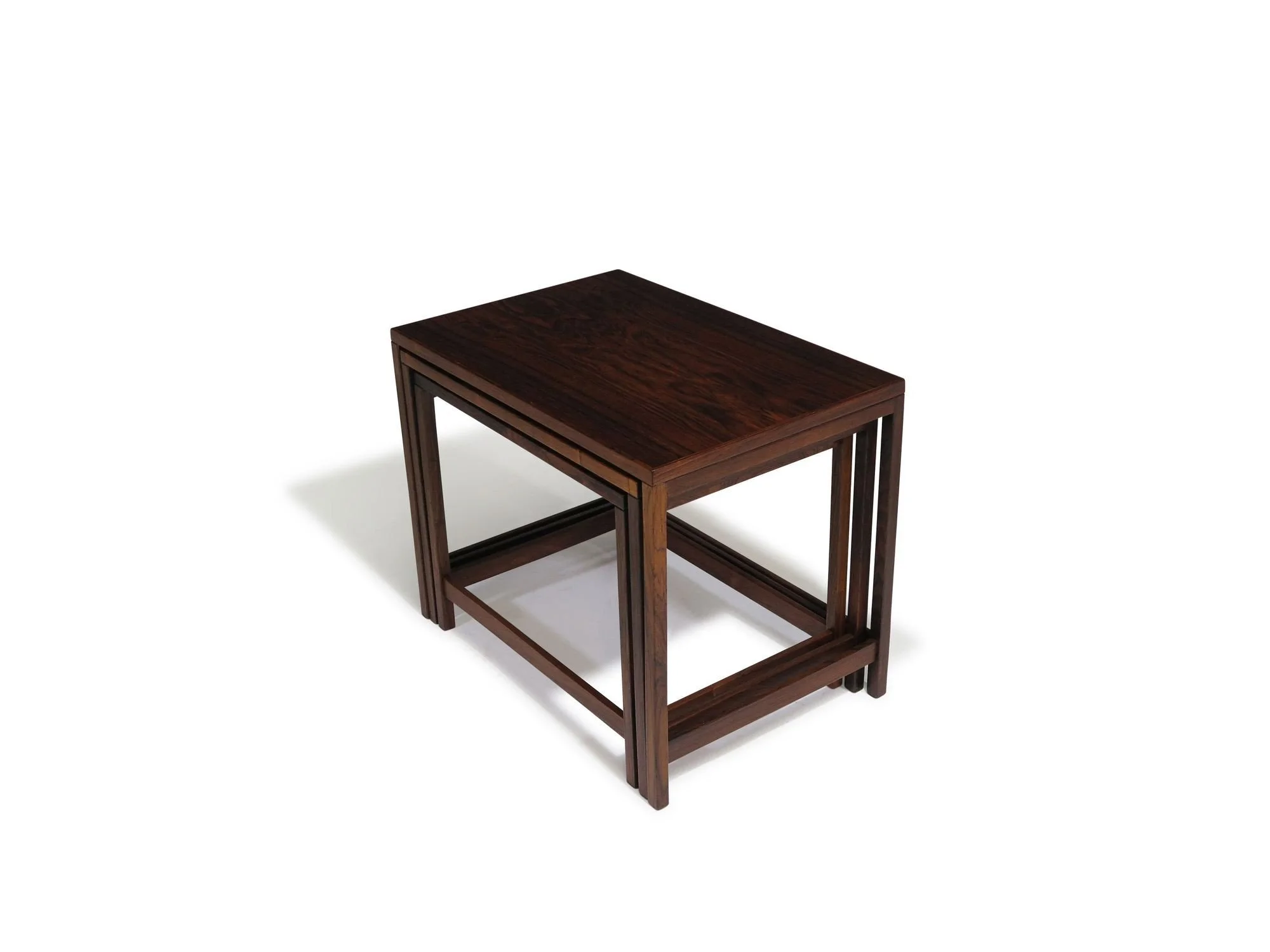 4_Nesting_Tables-4.jpeg