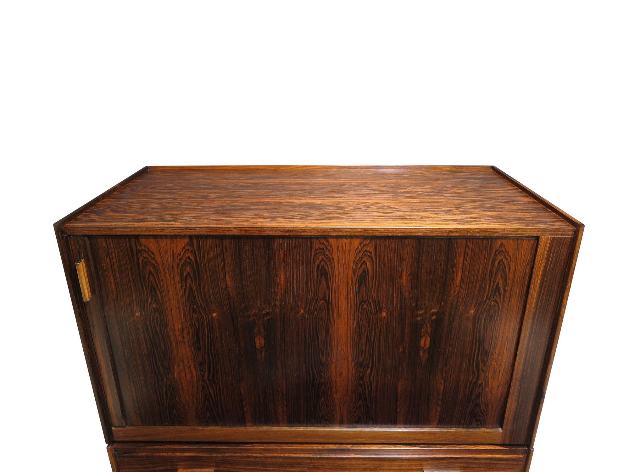 7_Rosewood_Cabinets-6.jpeg