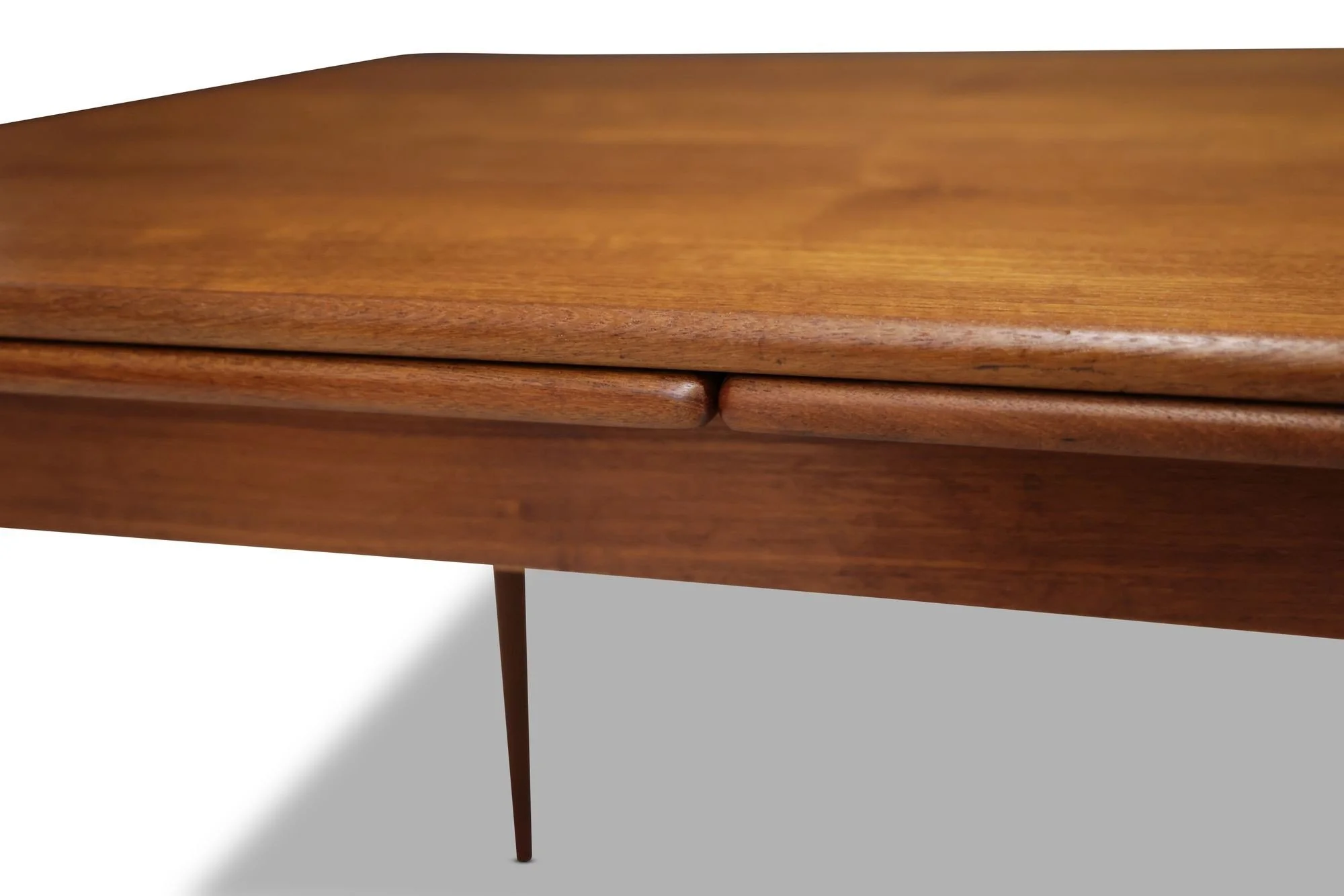 10_Teak_Dining_Table-11.jpeg