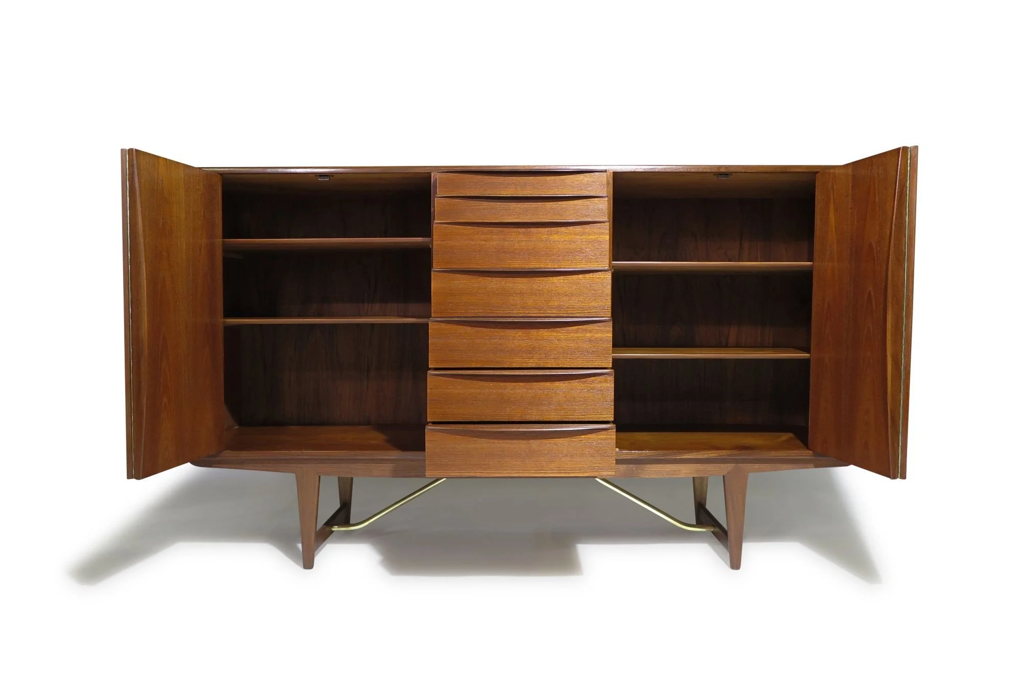 1_teak_Sideboard-2.jpeg