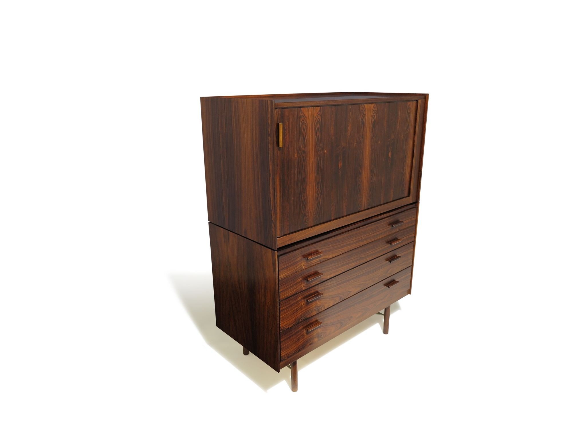 1_Rosewood_Cabinets-7.jpeg