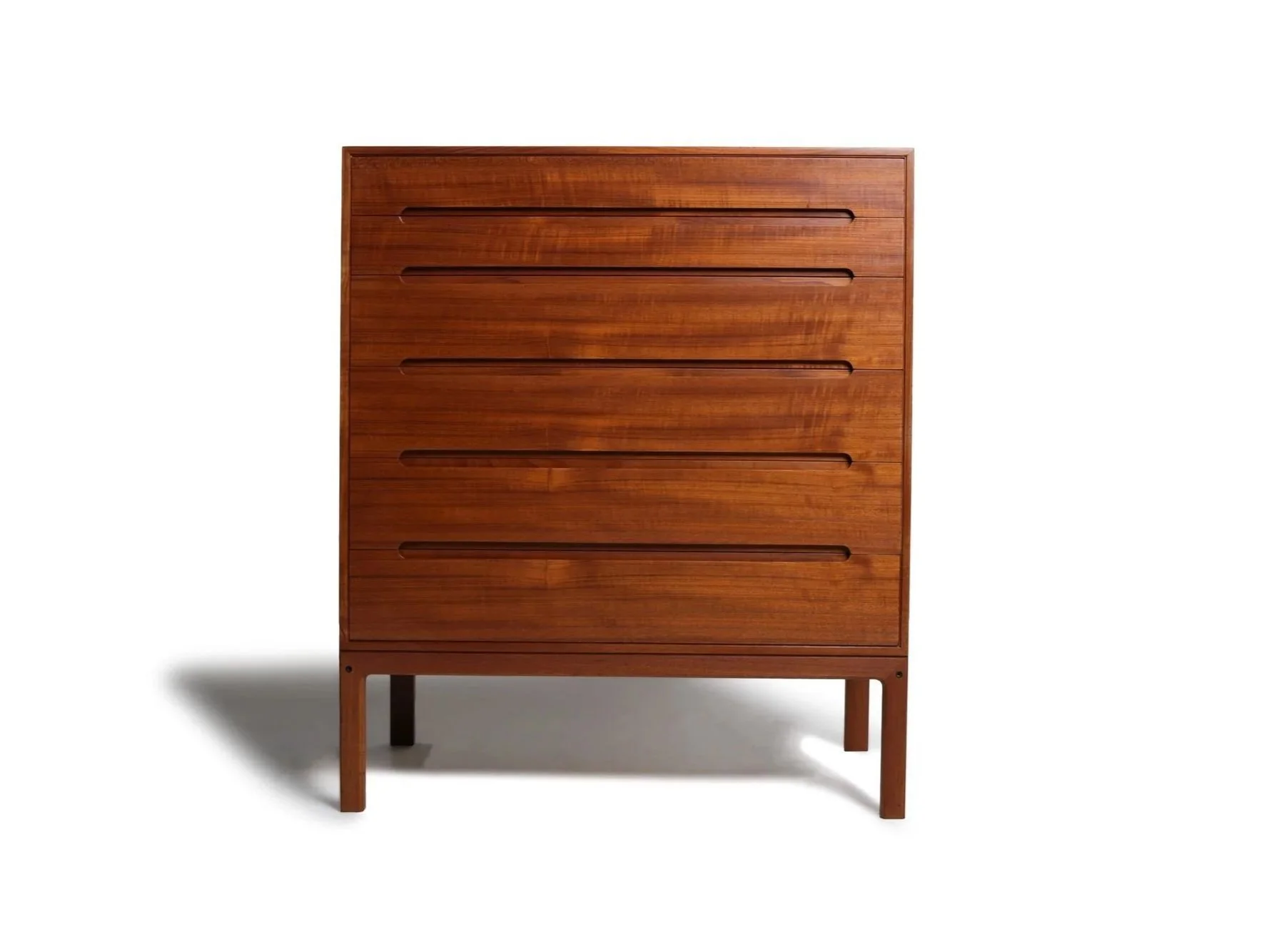 0_Teak_dresser.jpg
