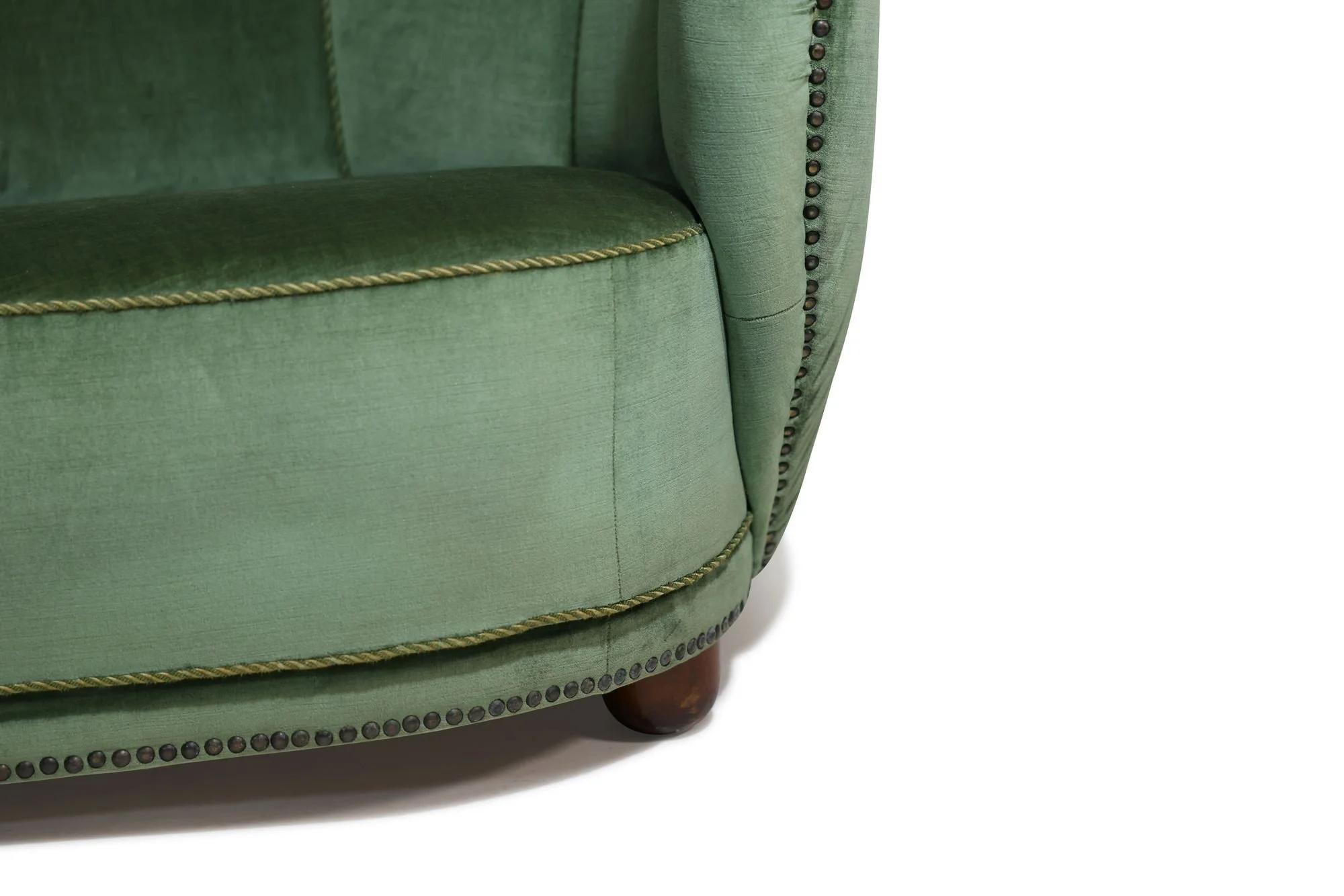 3_Green_sofa-2.jpeg