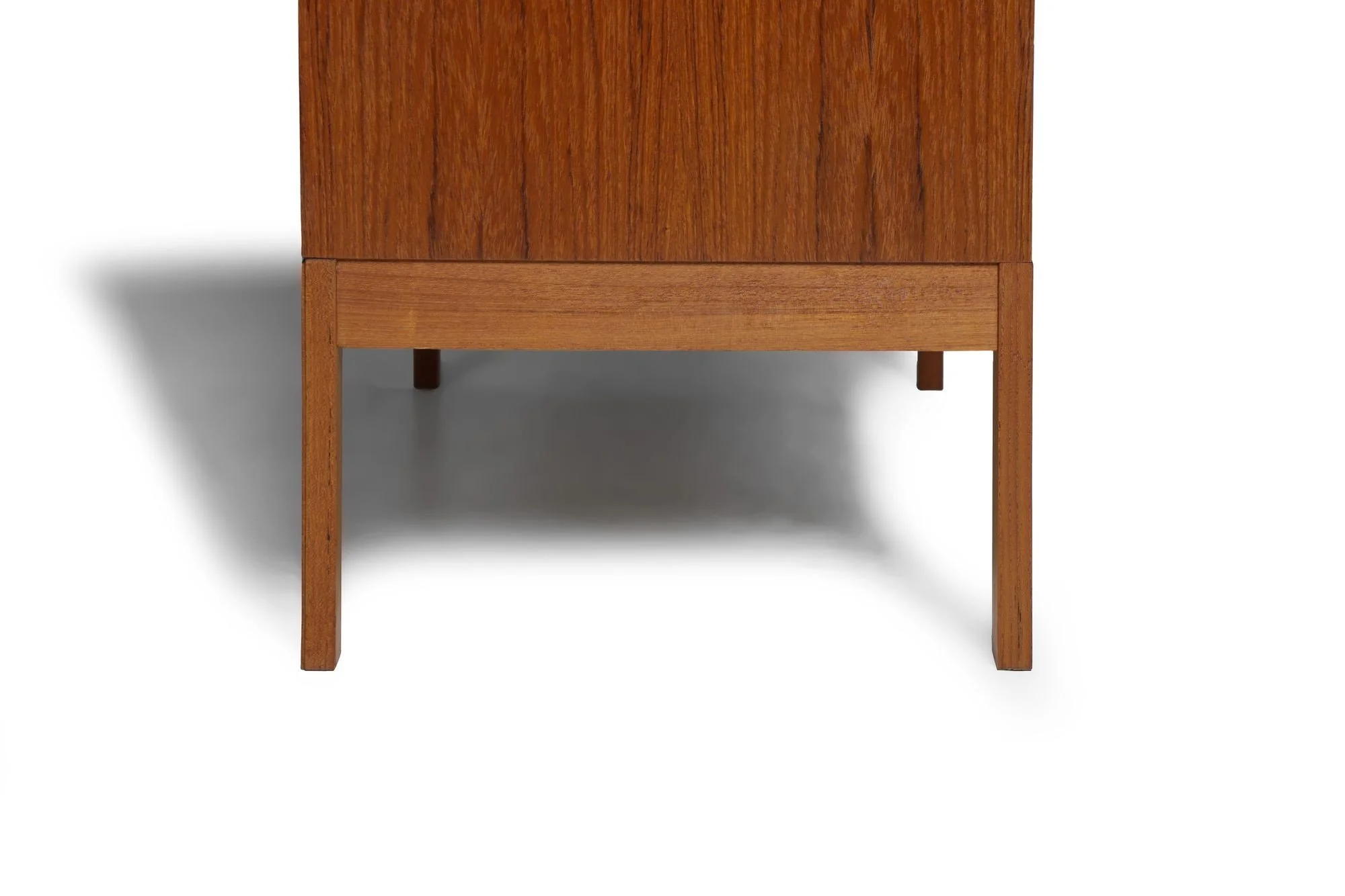 5_Teak_dresser-6.jpeg