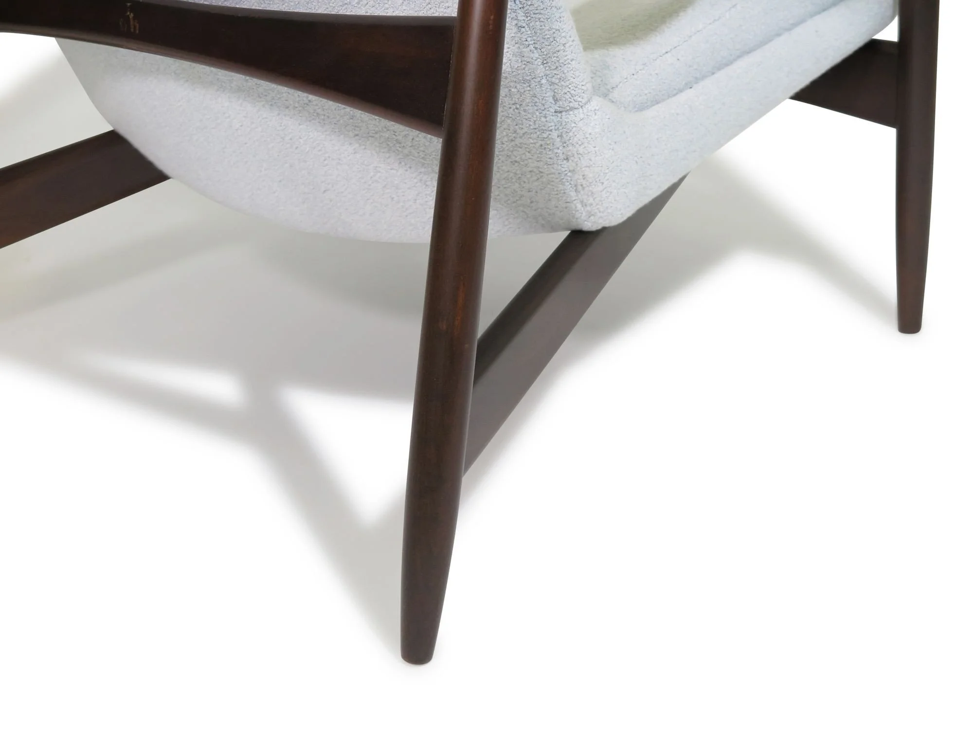 9_wool_louge_chair-7.jpeg