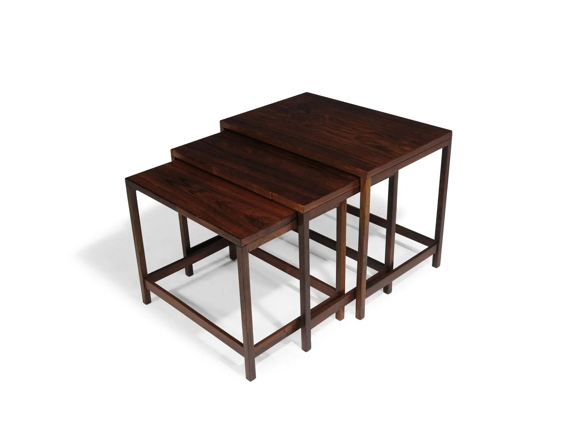 0_Nesting_Tables-3.jpg