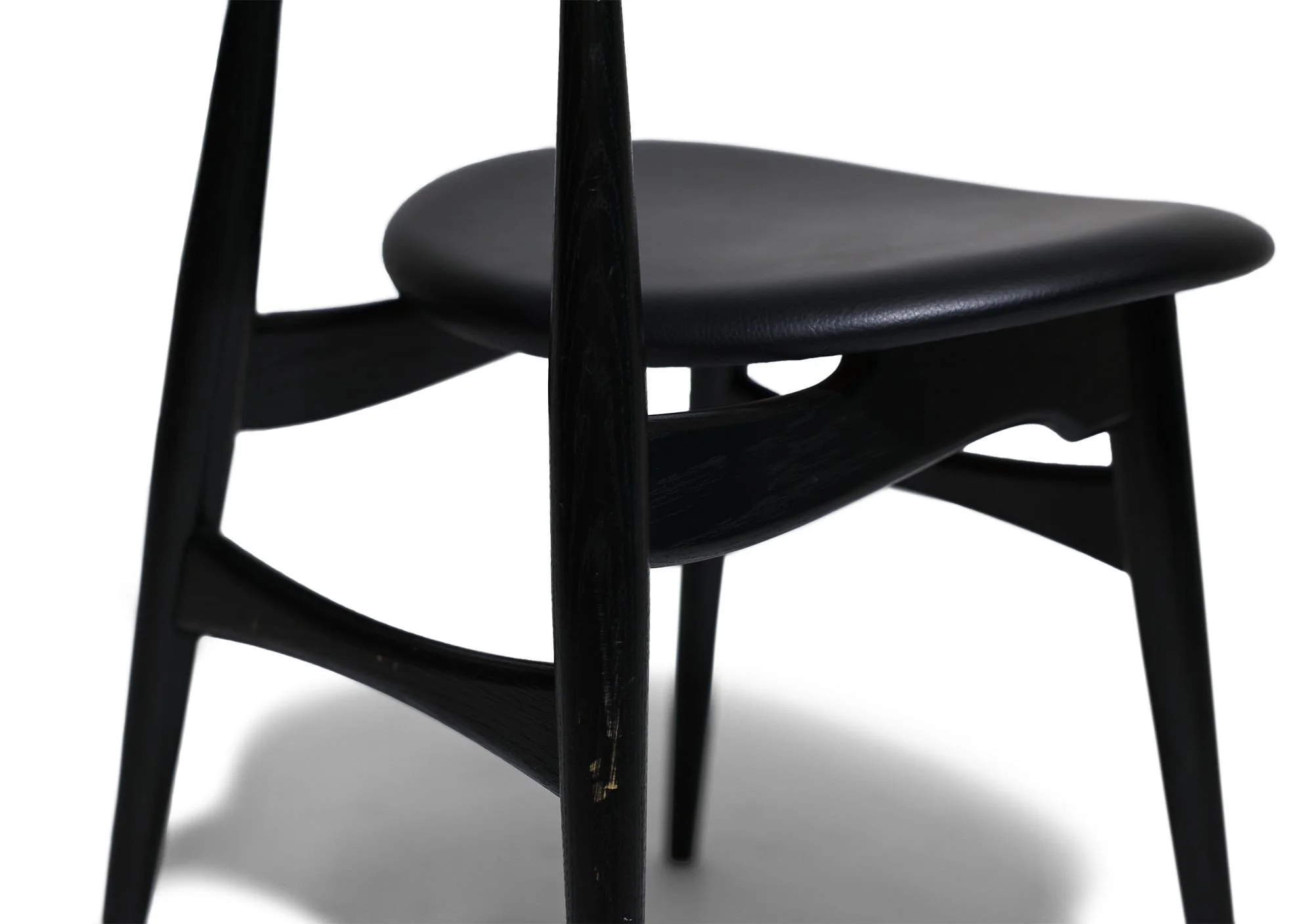 8_Black_Hans_Wegner-6.jpeg