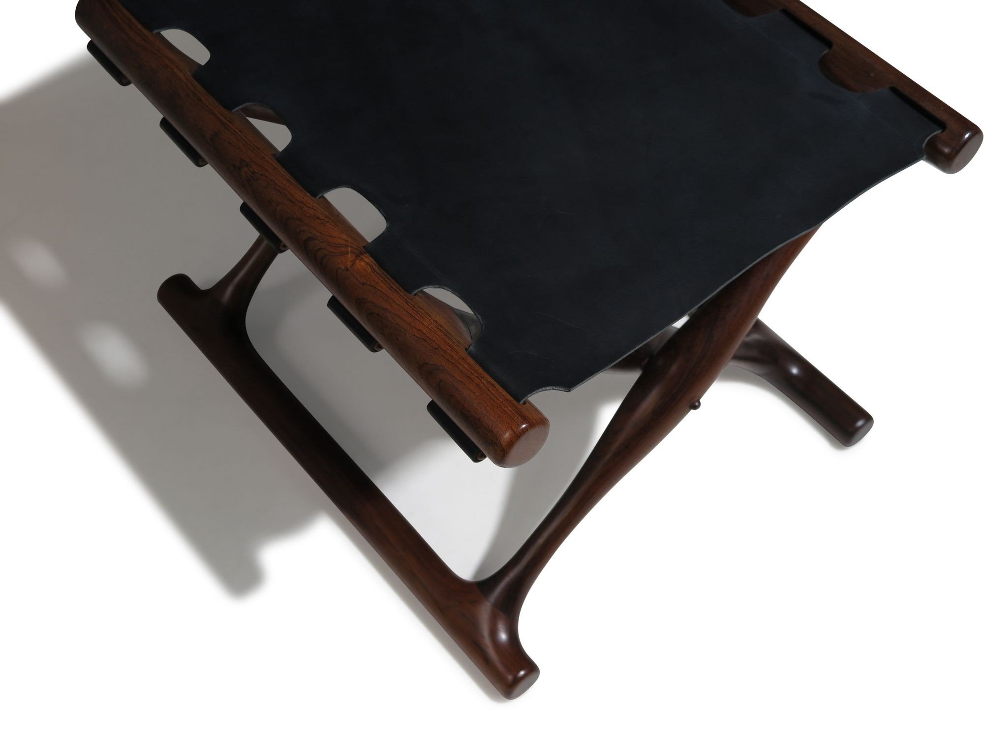7_Rosewood_Bench-8.jpeg