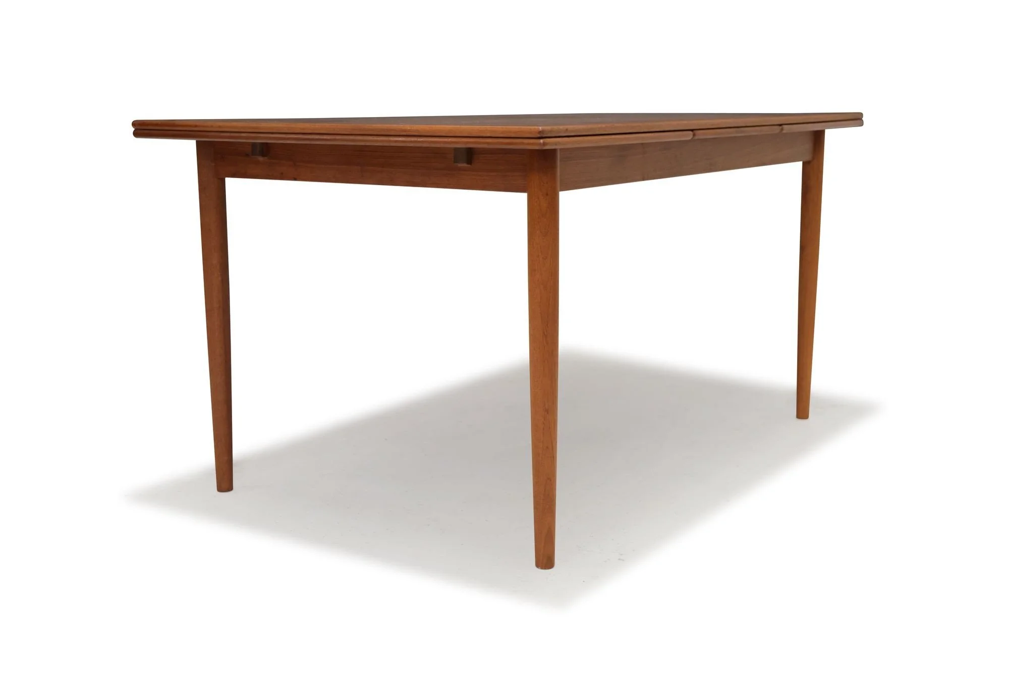 2_Teak_Dining_Table-7.jpeg