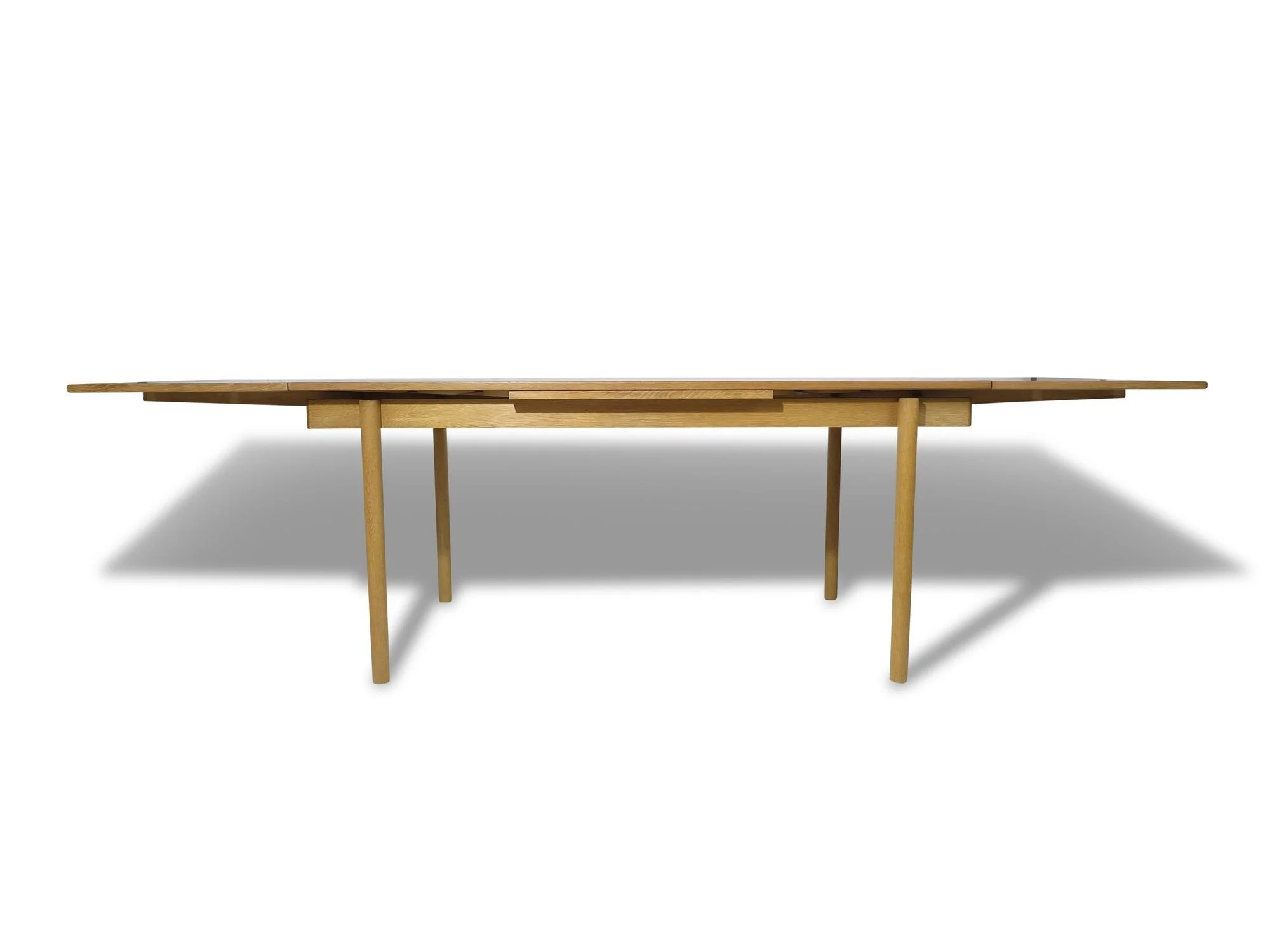 4_White_Oak_Dining_Table-10.jpeg