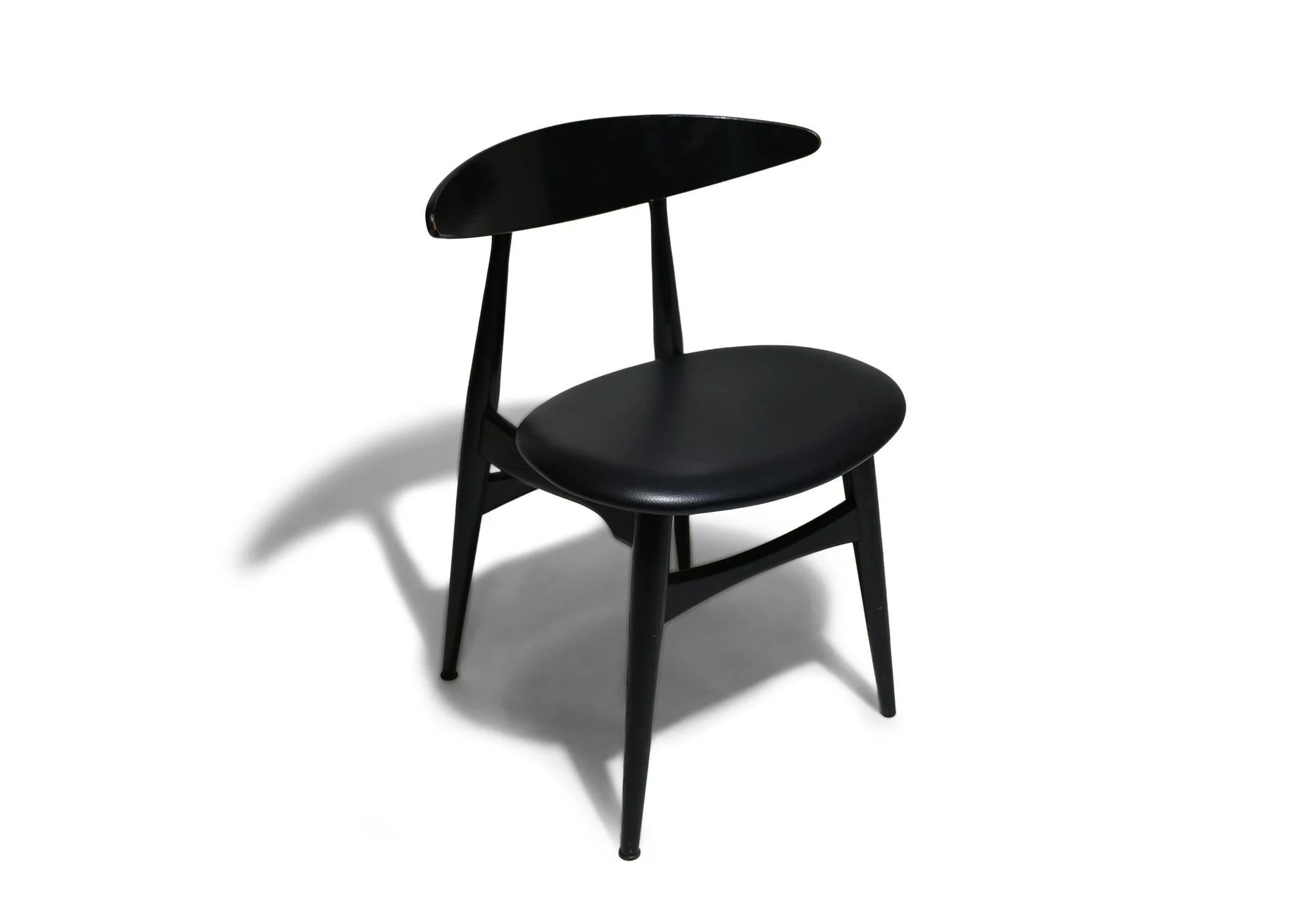 5_Black_Hans_Wegner-3.jpeg