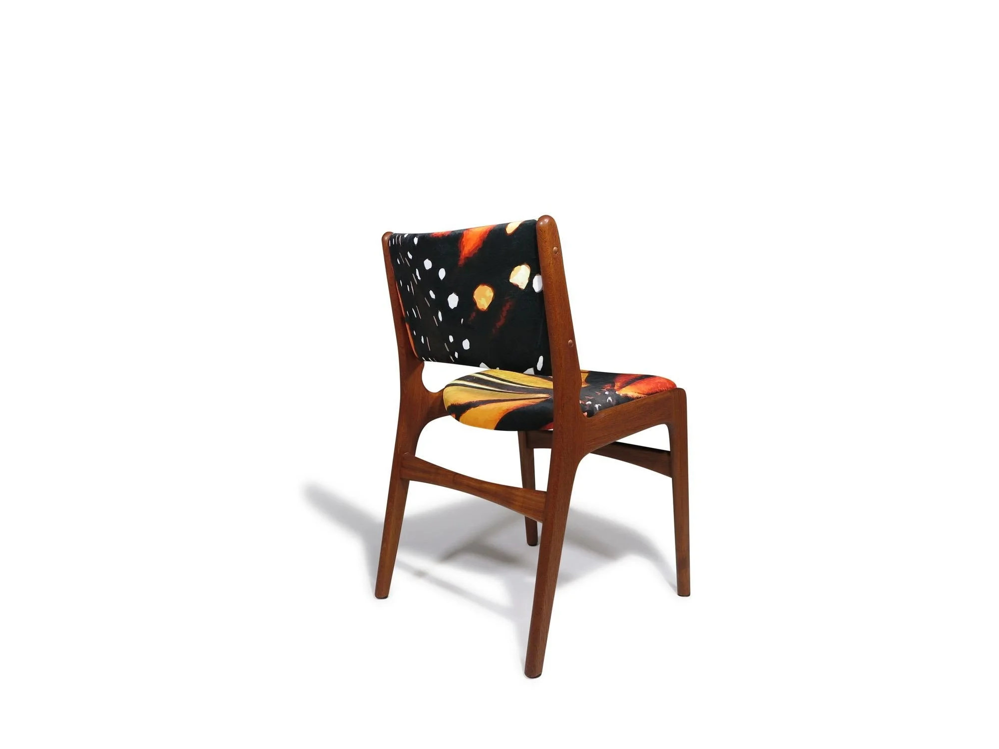 6_Butterfly_chair-5.jpeg