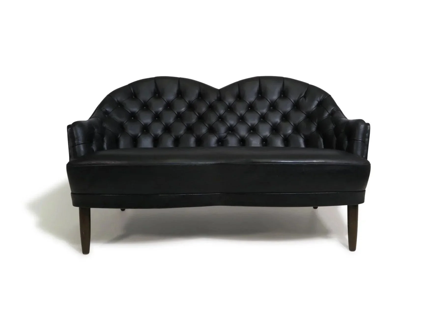 0_settee.jpg