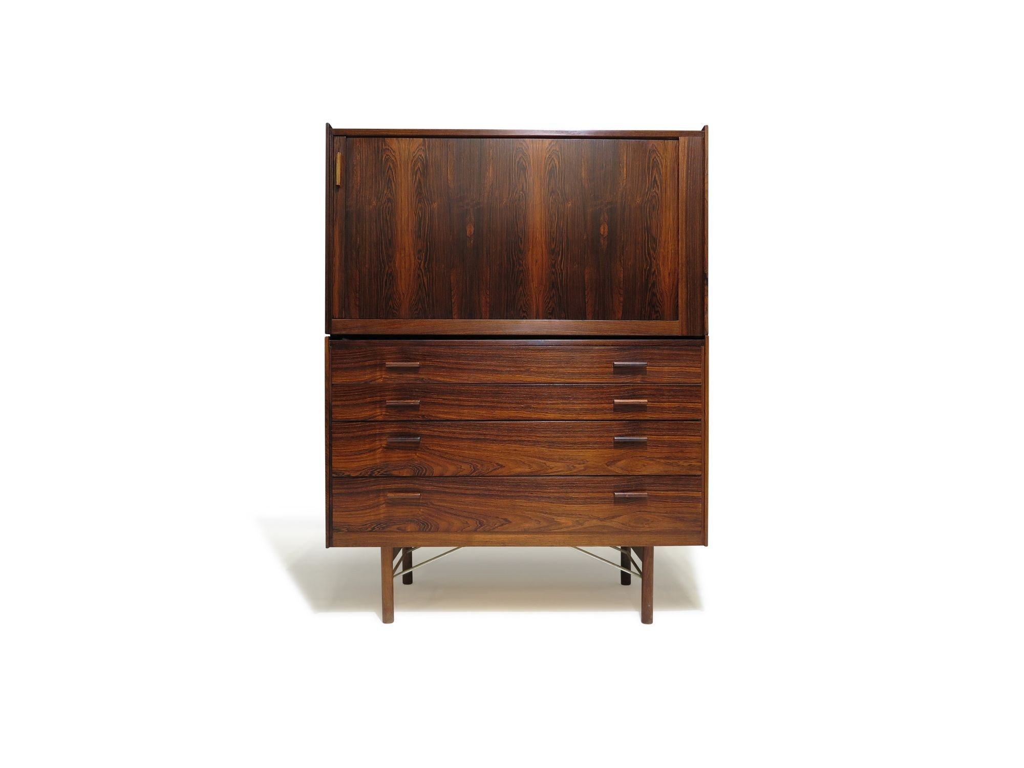 0_Rosewood_Cabinets.jpeg