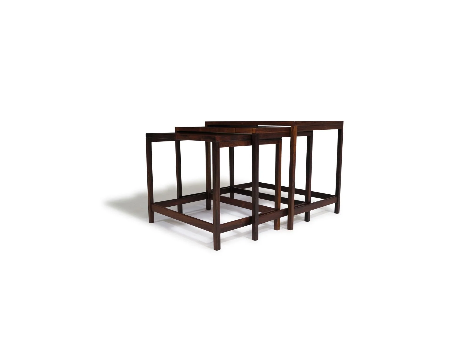 3_Nesting_Tables-2.jpeg