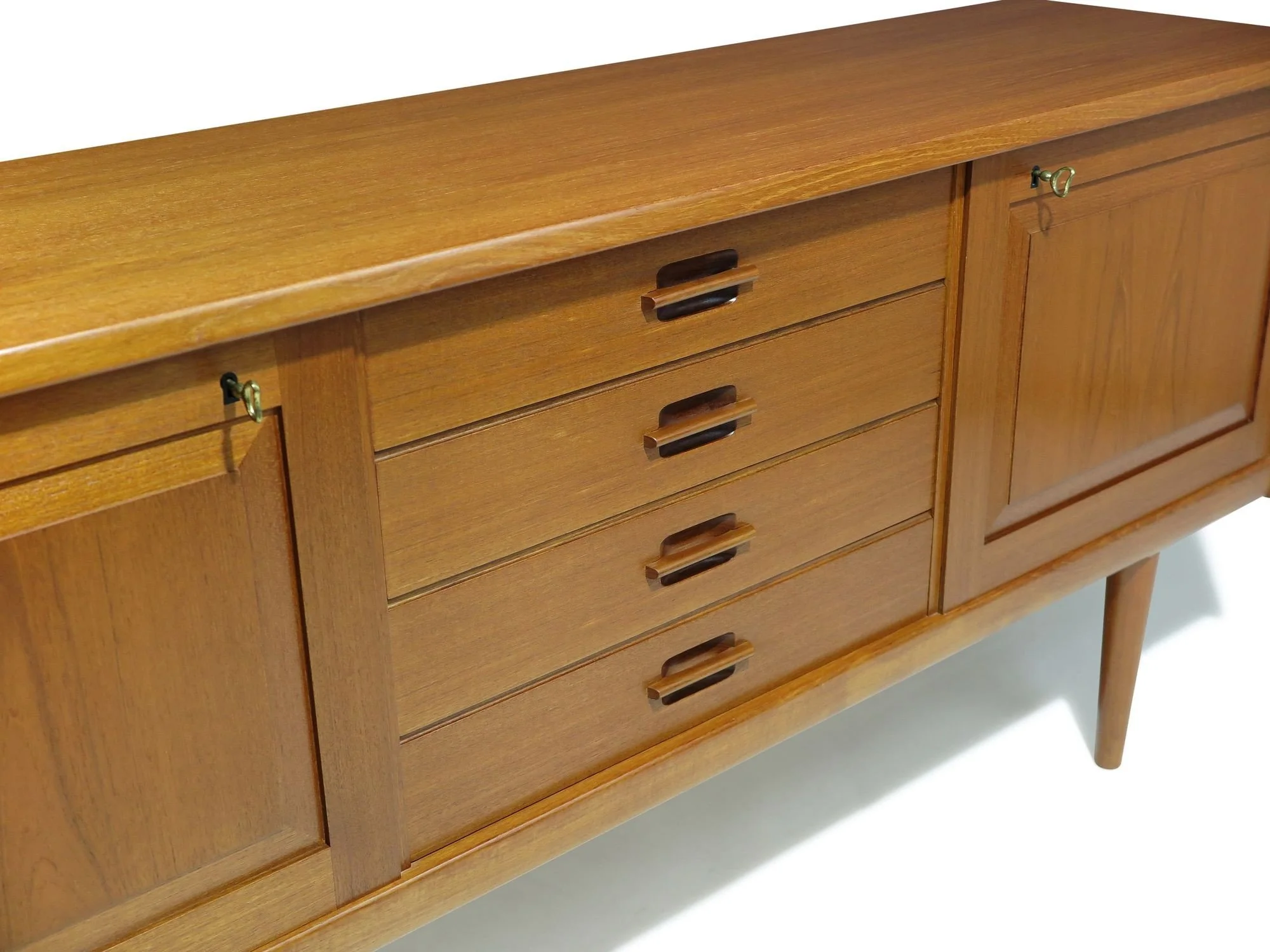 5_teak_credenza-6.jpeg