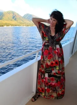 Making a fashion statement on board UnCruise Adventures' Safari Explorer, off the coast of Mauai
