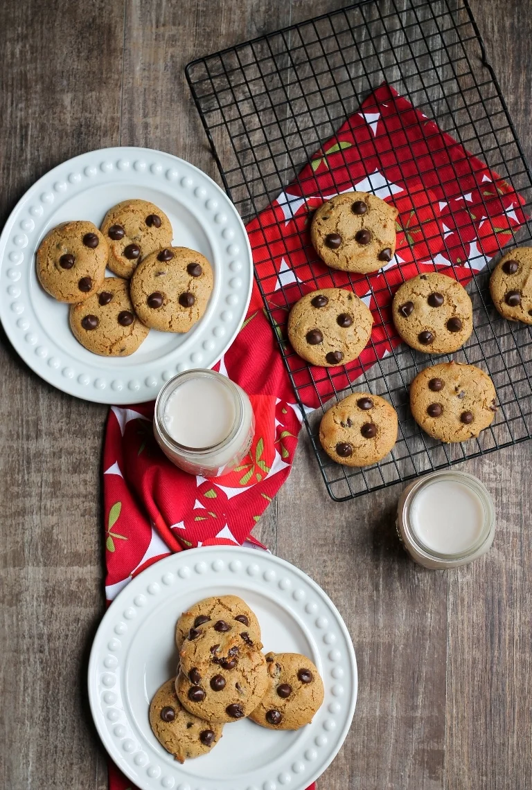 Oat-Free Vegan Classic Chocolate Chip Cookies
