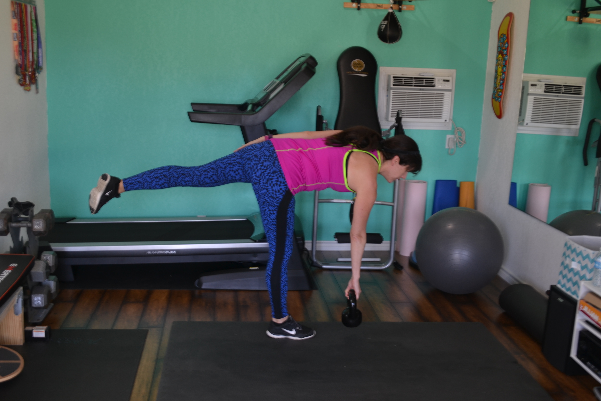 single leg deadlift