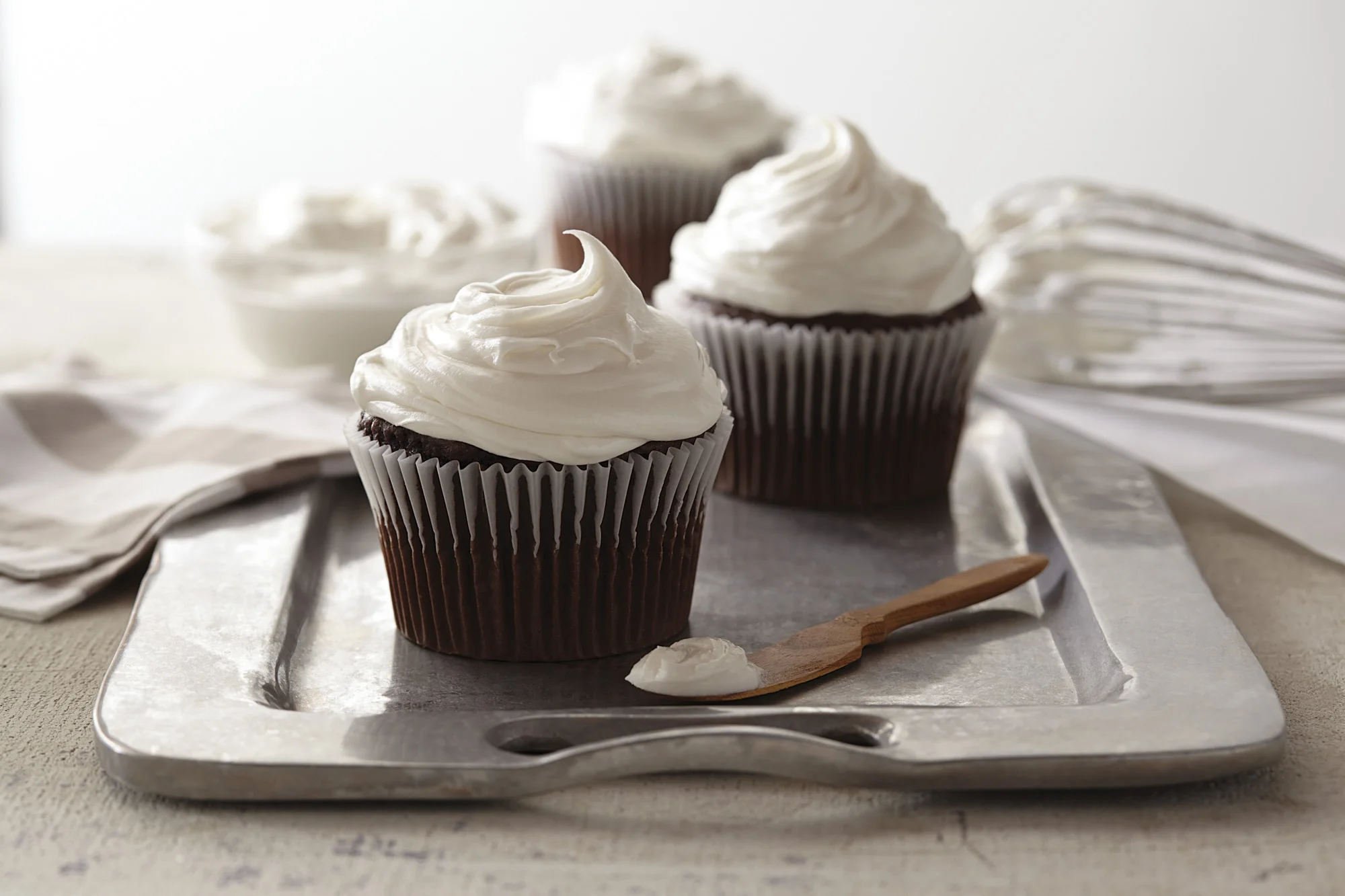 2061 CR Creamy Homestyle Vanilla Frosting.jpg