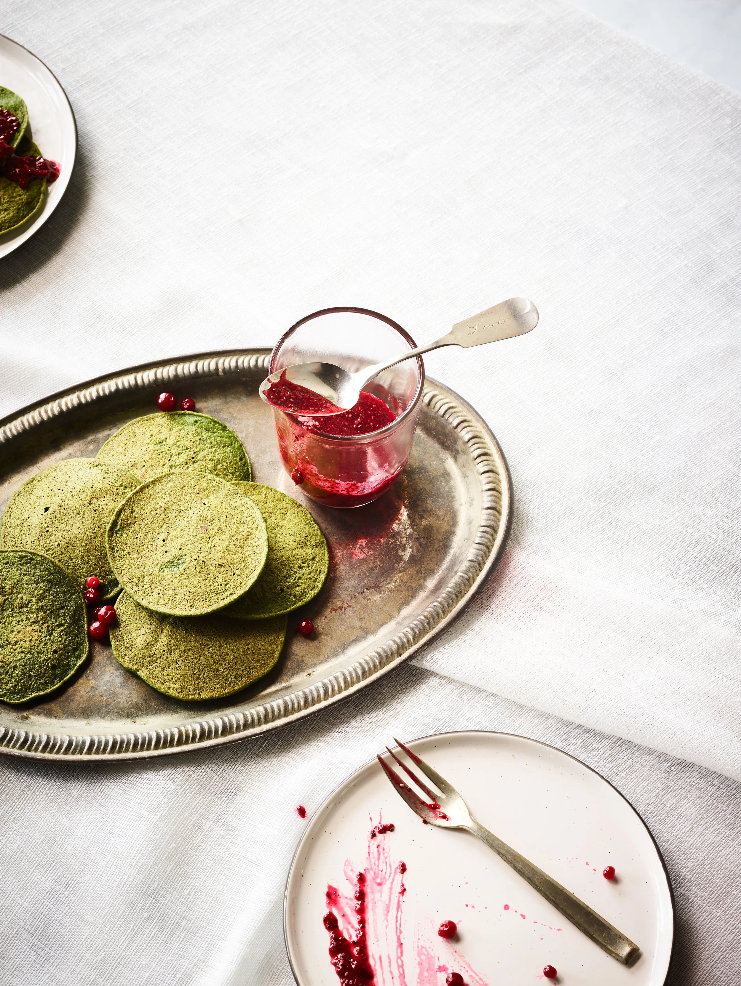 SpinachPancakeWithLingonberryJam_GlobalRecipes_A.jpg