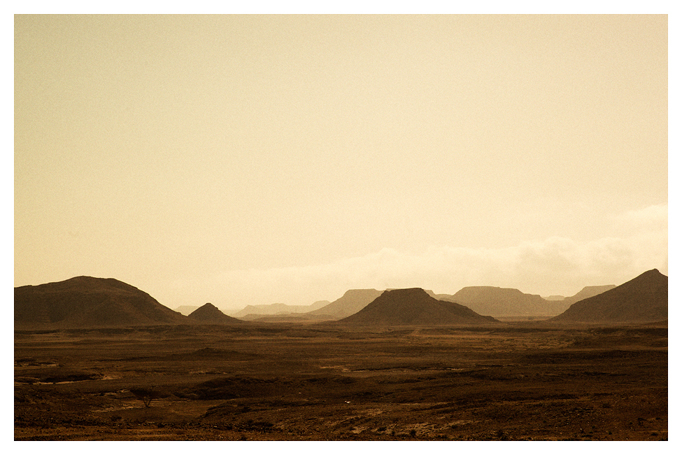 PageImage-514090-3818462-MOUNTAINS_HORIZONTAL.jpg