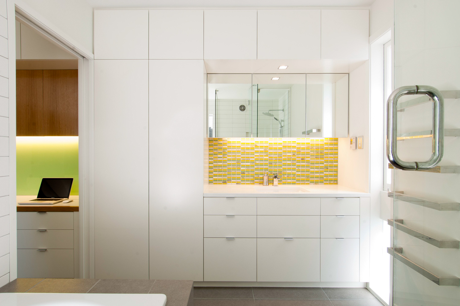 BOXH 17 Ensuite AFTER .jpg
