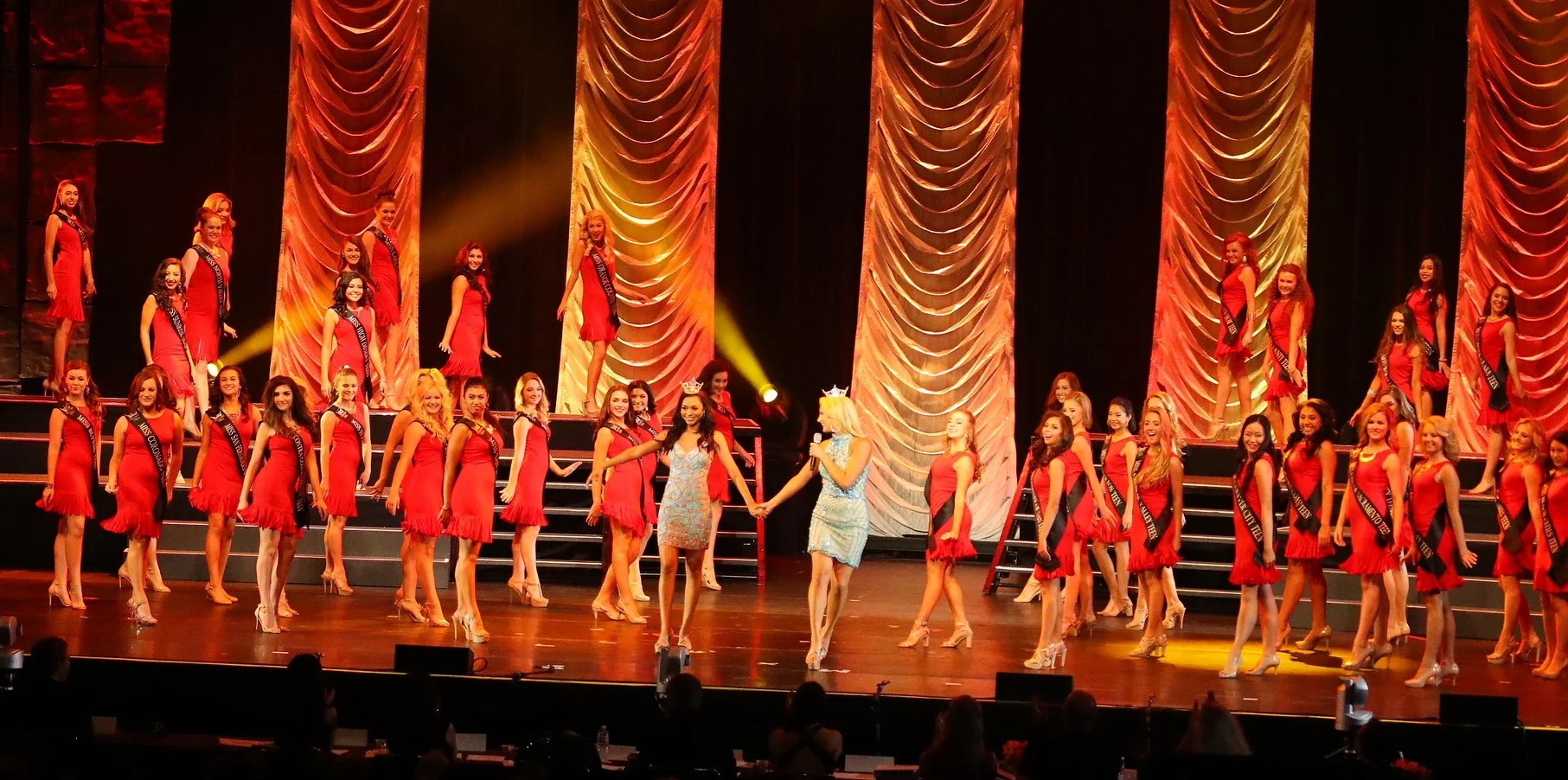 Photo Credit: Hart Photography (above &amp; cover photo)