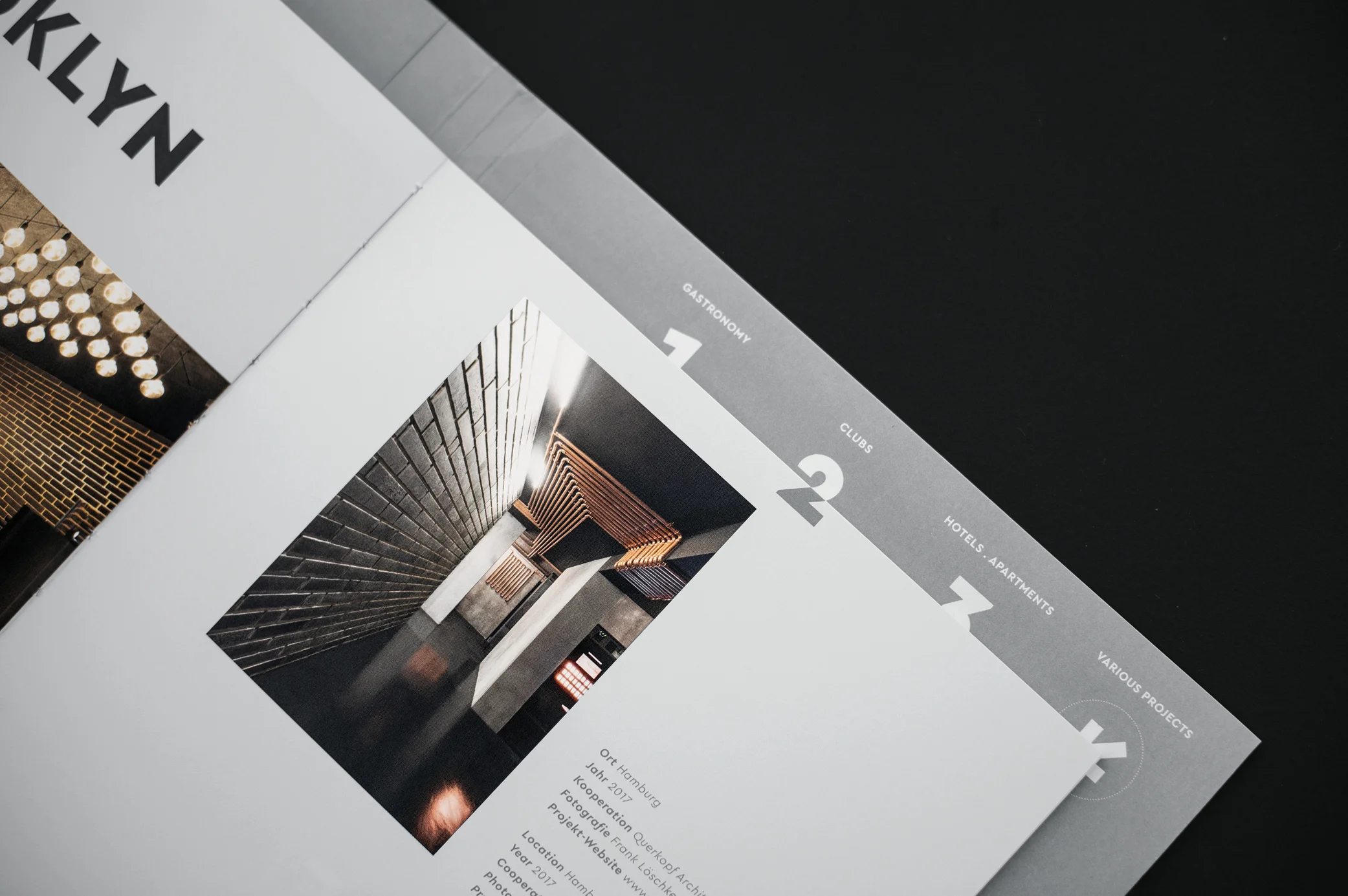 UNGESTRICHEN_conmoto projects broschure_concept and design_corporate commucication_016.jpg